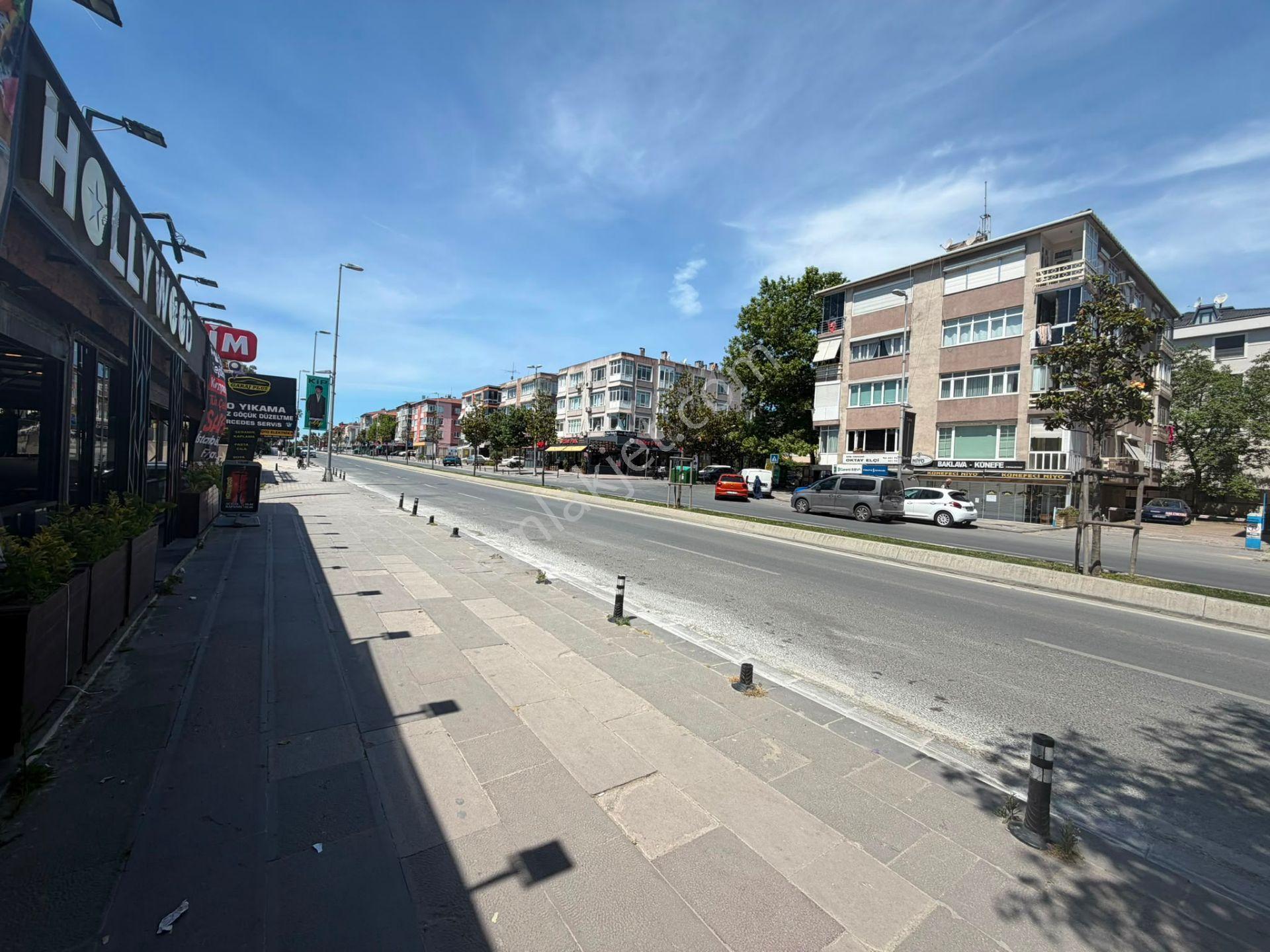 İstanbul House'dan Bahçelievler Merkez'de 4+1 Geniş Daire - Görsel 2