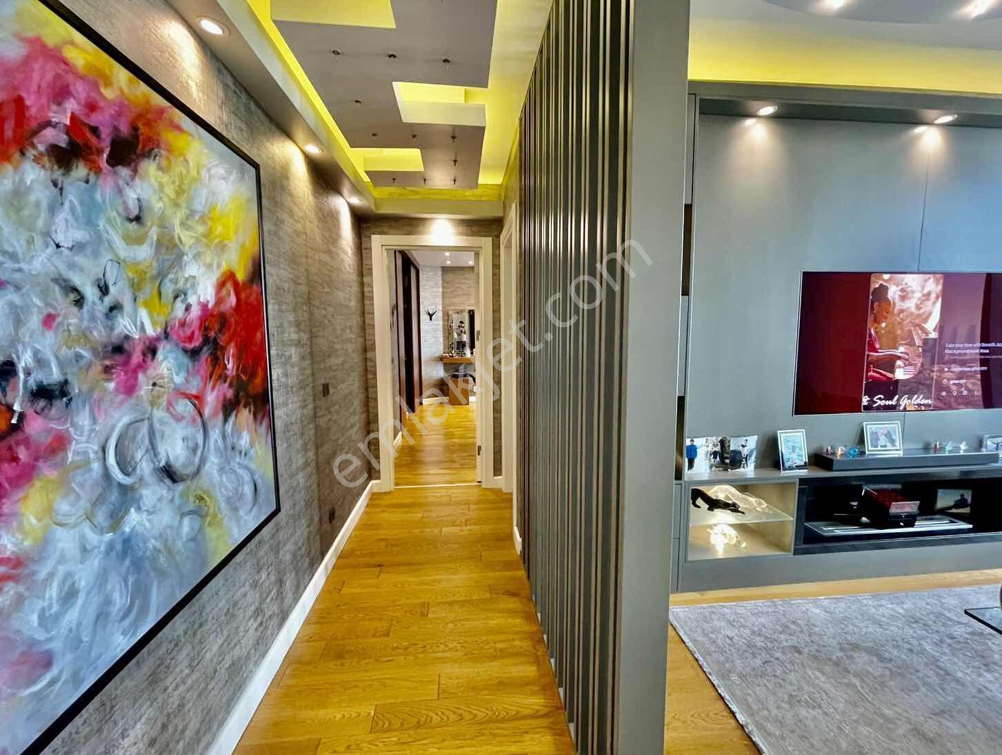 Skyland Satılık 2+1 Ultra Lüx Jakuzili Rezidans / Vadistanbul - Görsel 52