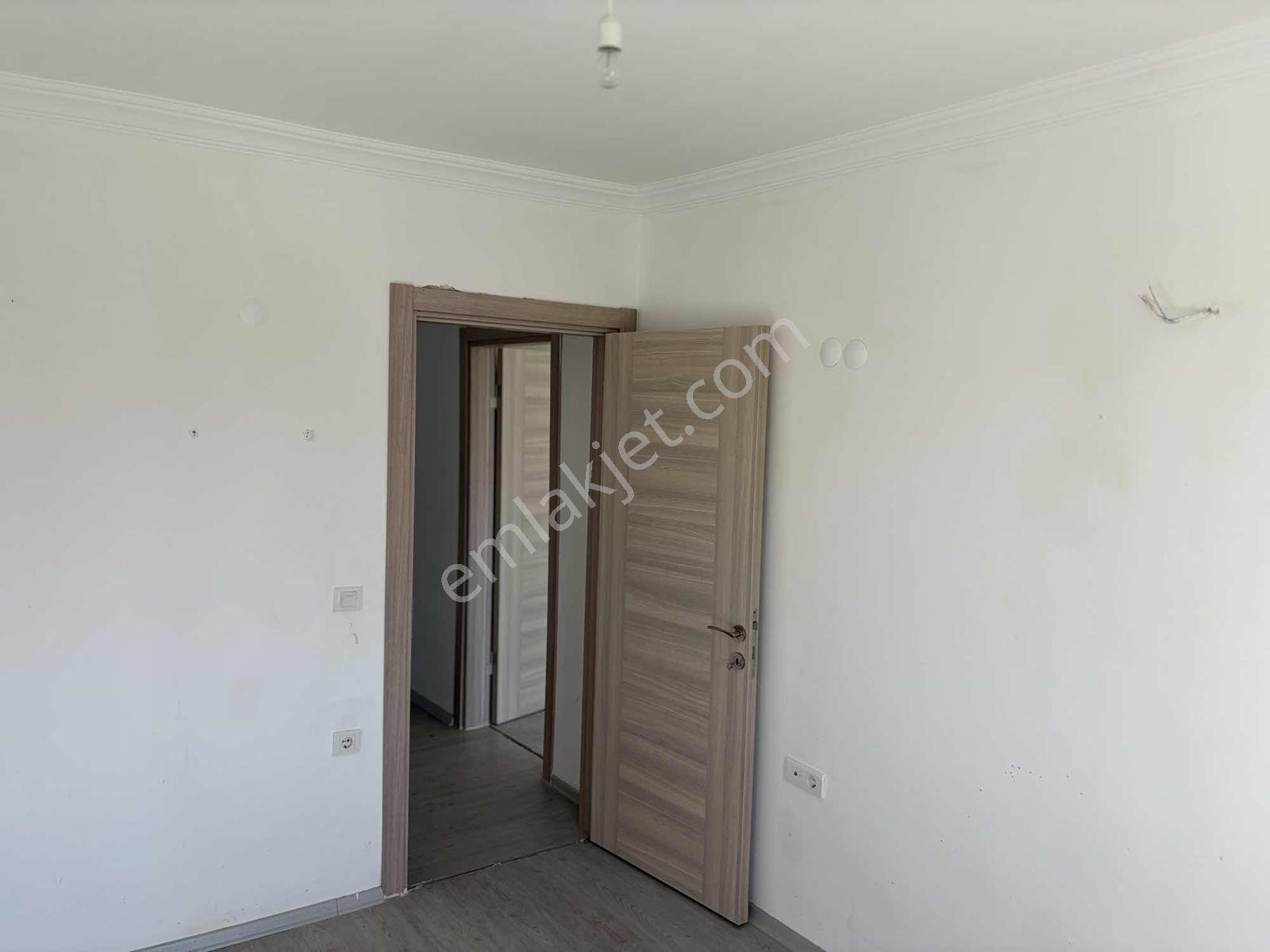 Kuşadası Uydukent De Yeni 6. Katta Deniz Manzaralı 2+1 Daire - Görsel 16