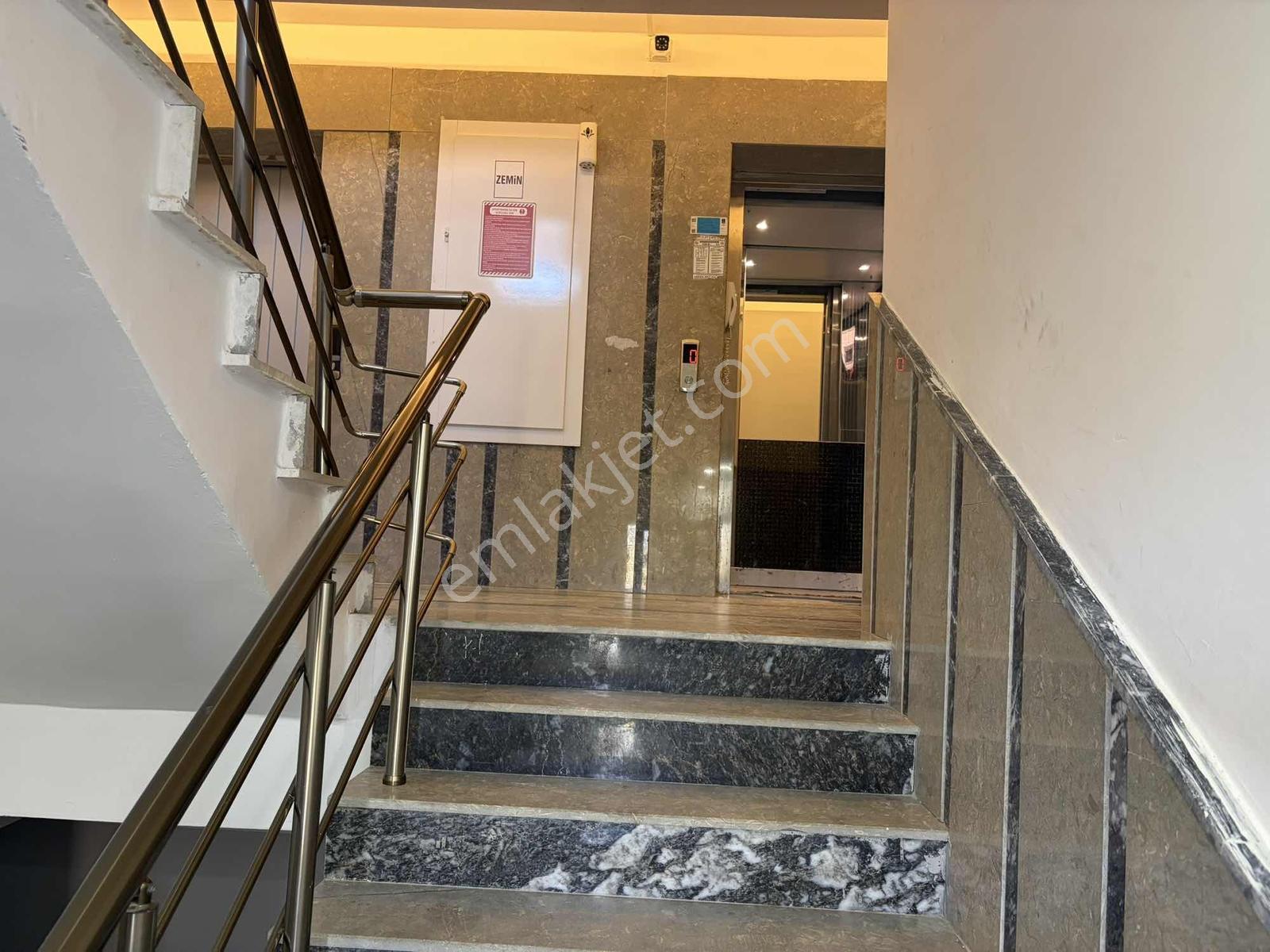 Kuşadası Uydukent De Yeni 6. Katta Deniz Manzaralı 2+1 Daire - Görsel 26