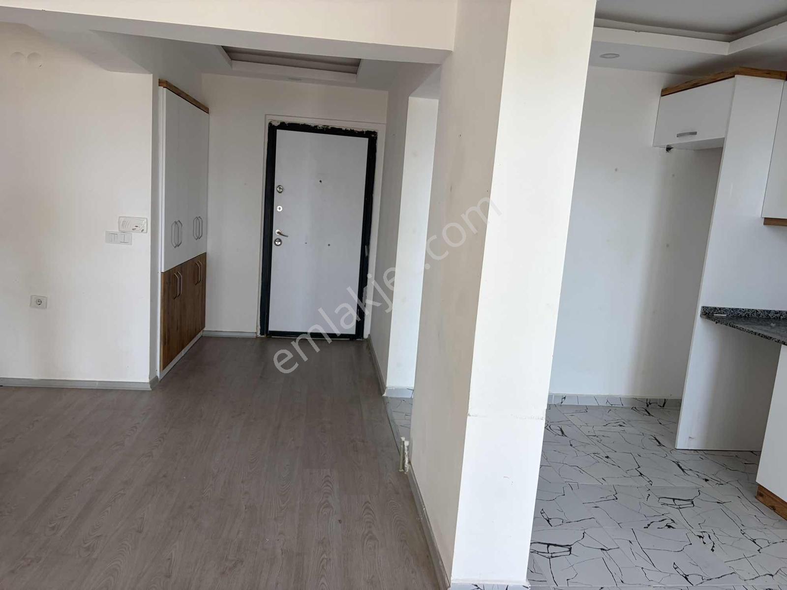 Kuşadası Uydukent De Yeni 6. Katta Deniz Manzaralı 2+1 Daire - Görsel 17