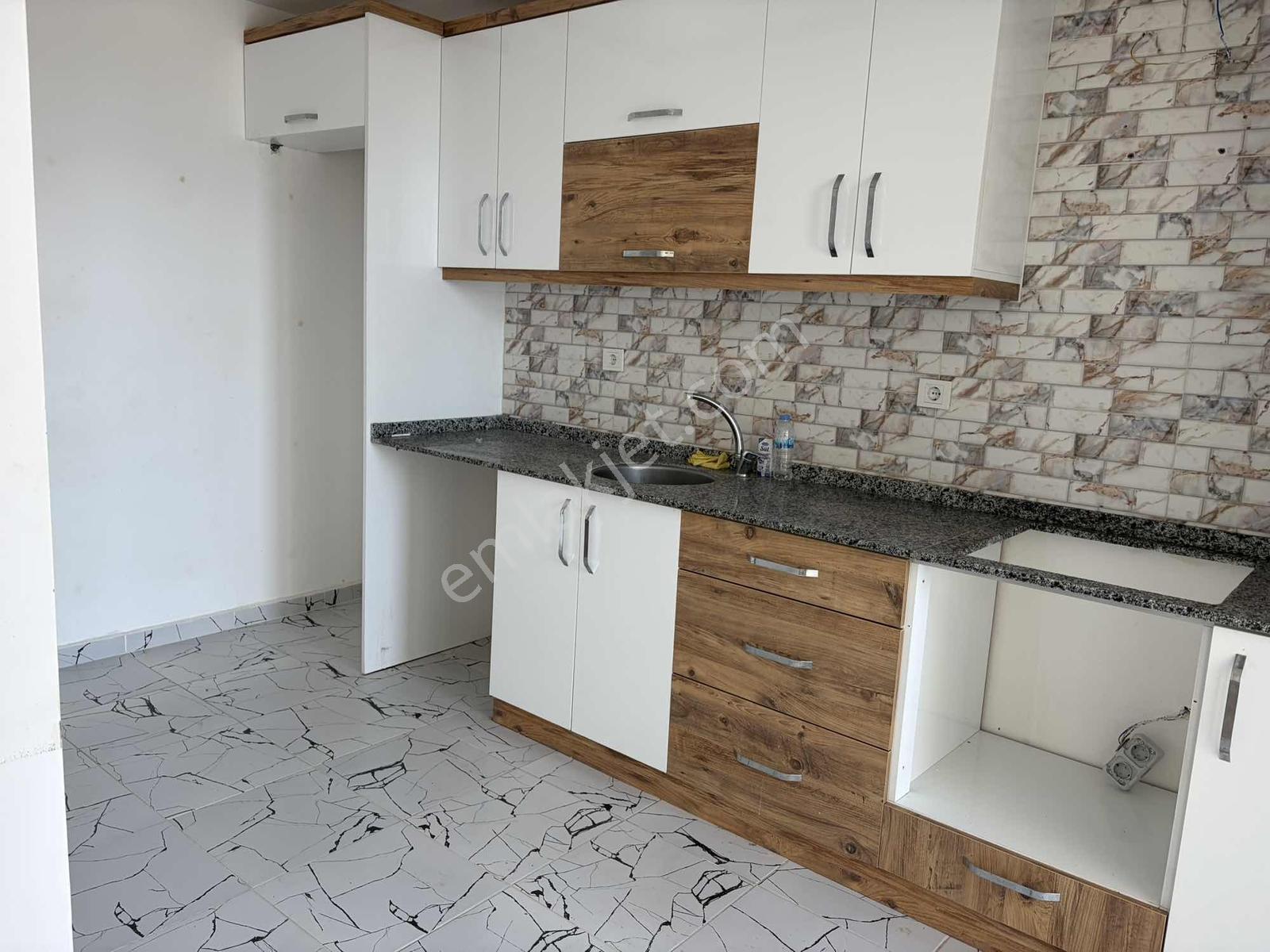 Kuşadası Uydukent De Yeni 6. Katta Deniz Manzaralı 2+1 Daire - Görsel 19