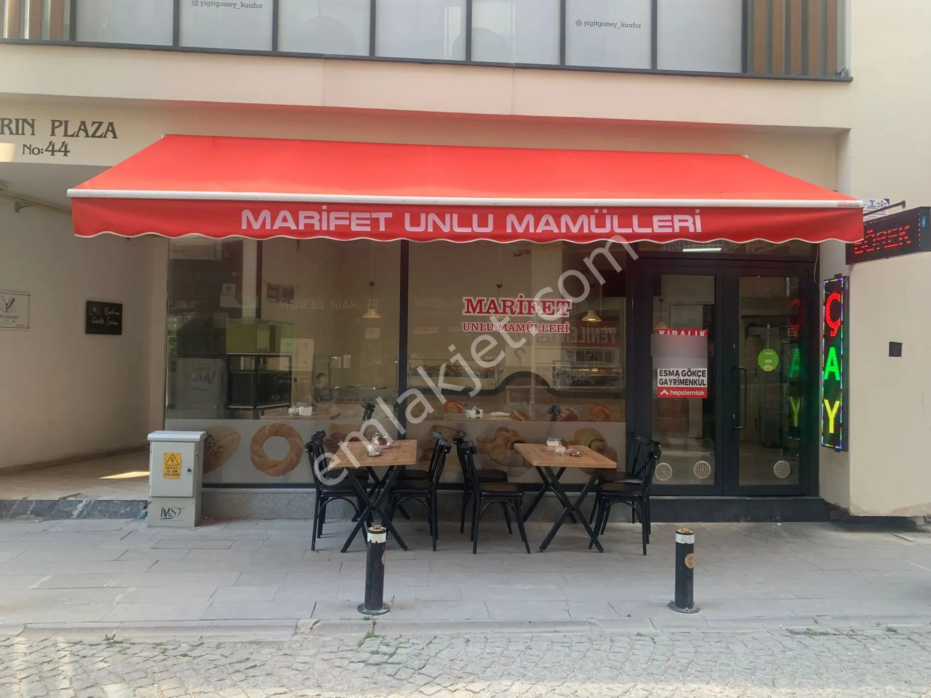Reşadiye Esnaf Sokağında 187m2 Kiralık Dükkan - Görsel 6