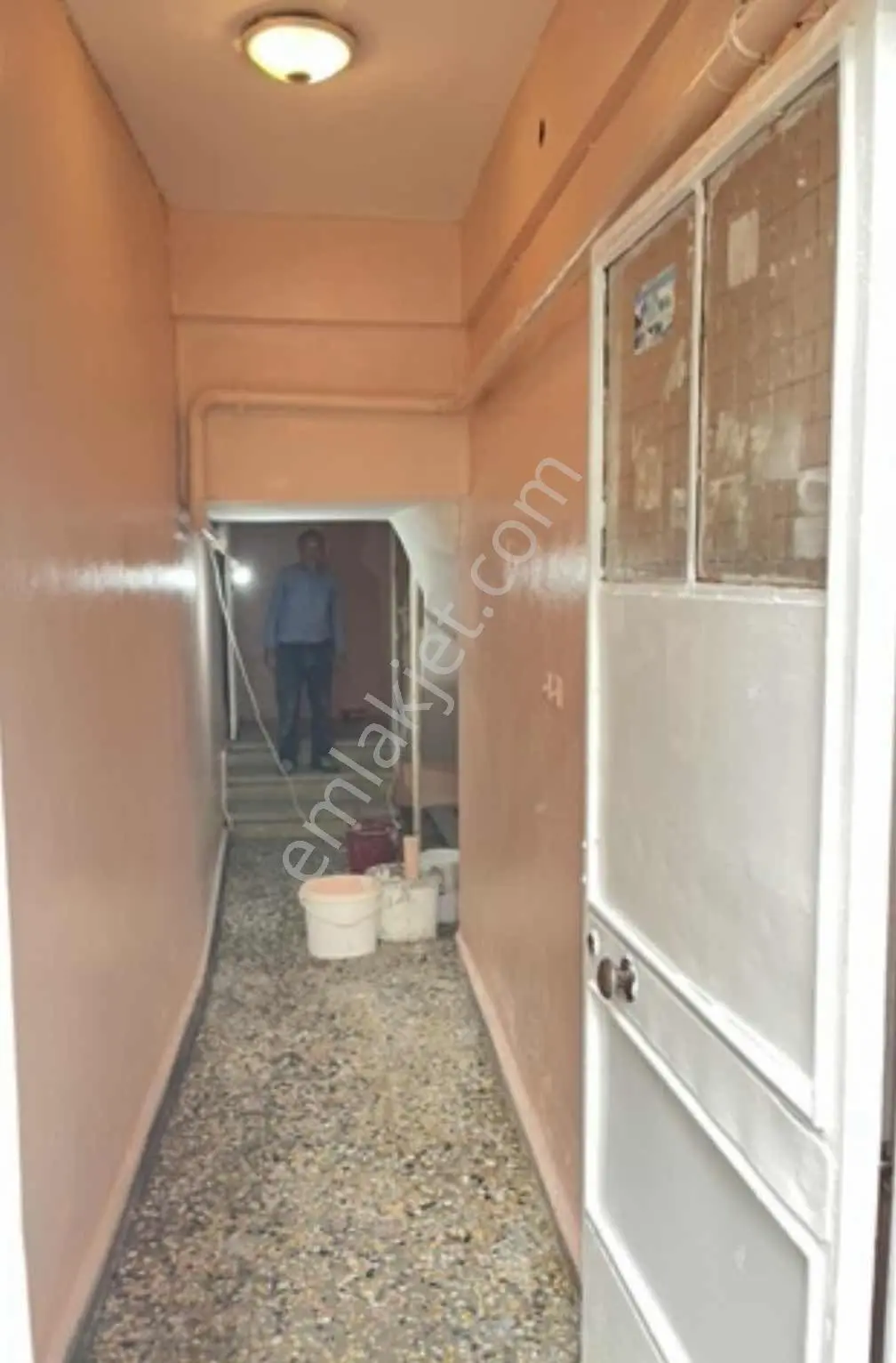 Zemin Kat 1+1 Kısmı Masraflı Daire