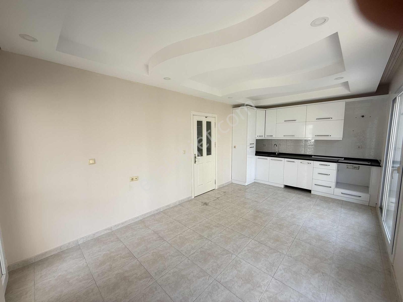 Lavinai* Bahçeşehir Mahallesi 3+1 Geniş Oturumlu Satılık Daire