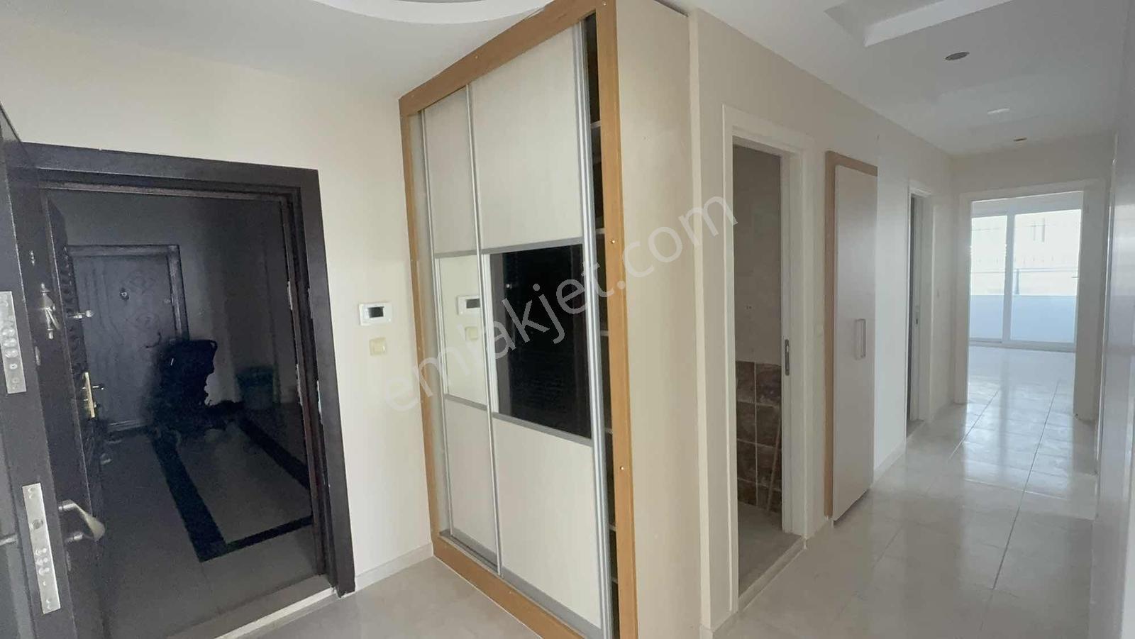 Lavinai* Bahçeşehir Mahallesi 3+1 Geniş Oturumlu Satılık Daire - Görsel 22
