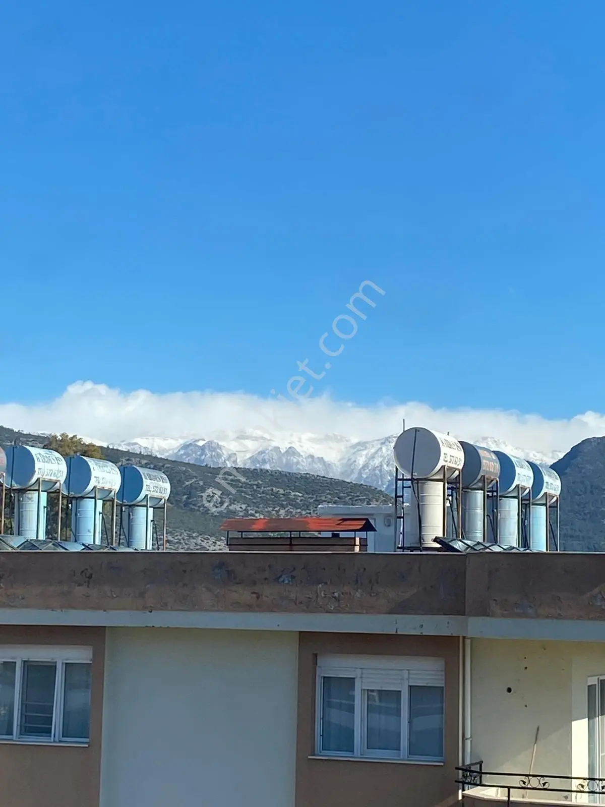 Tasarımıyla Fark Yaratan, Özel Garajlı Full Eşyalı, Köşe 1+1 - Görsel 9