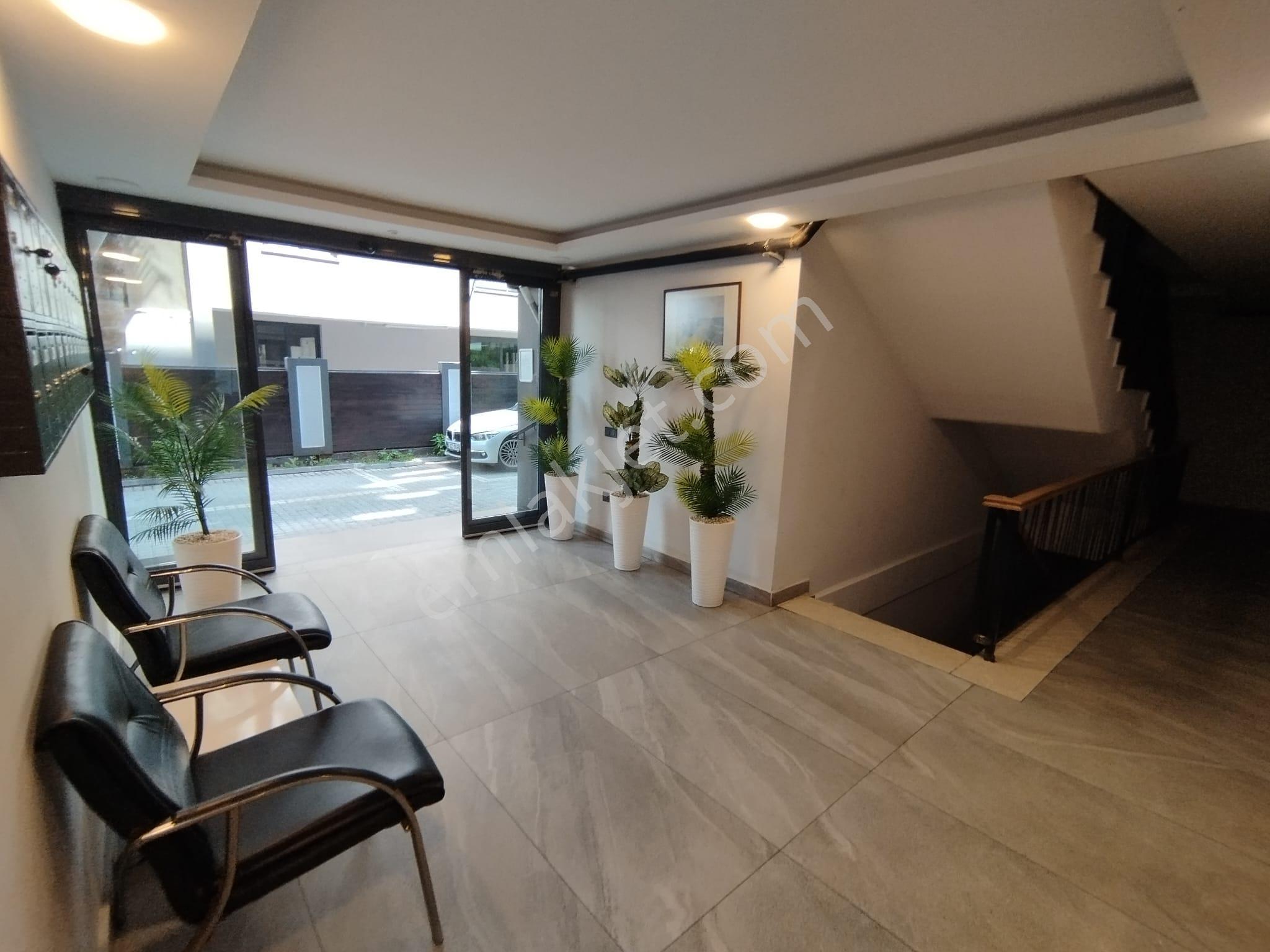 Gazipaşa Blv'na Yakın Radyoevi Sokağında 3+1 Kapalı Mutfaklı Güney Doğu Cephe 2 Banyolu Lüx Daire - Görsel 32