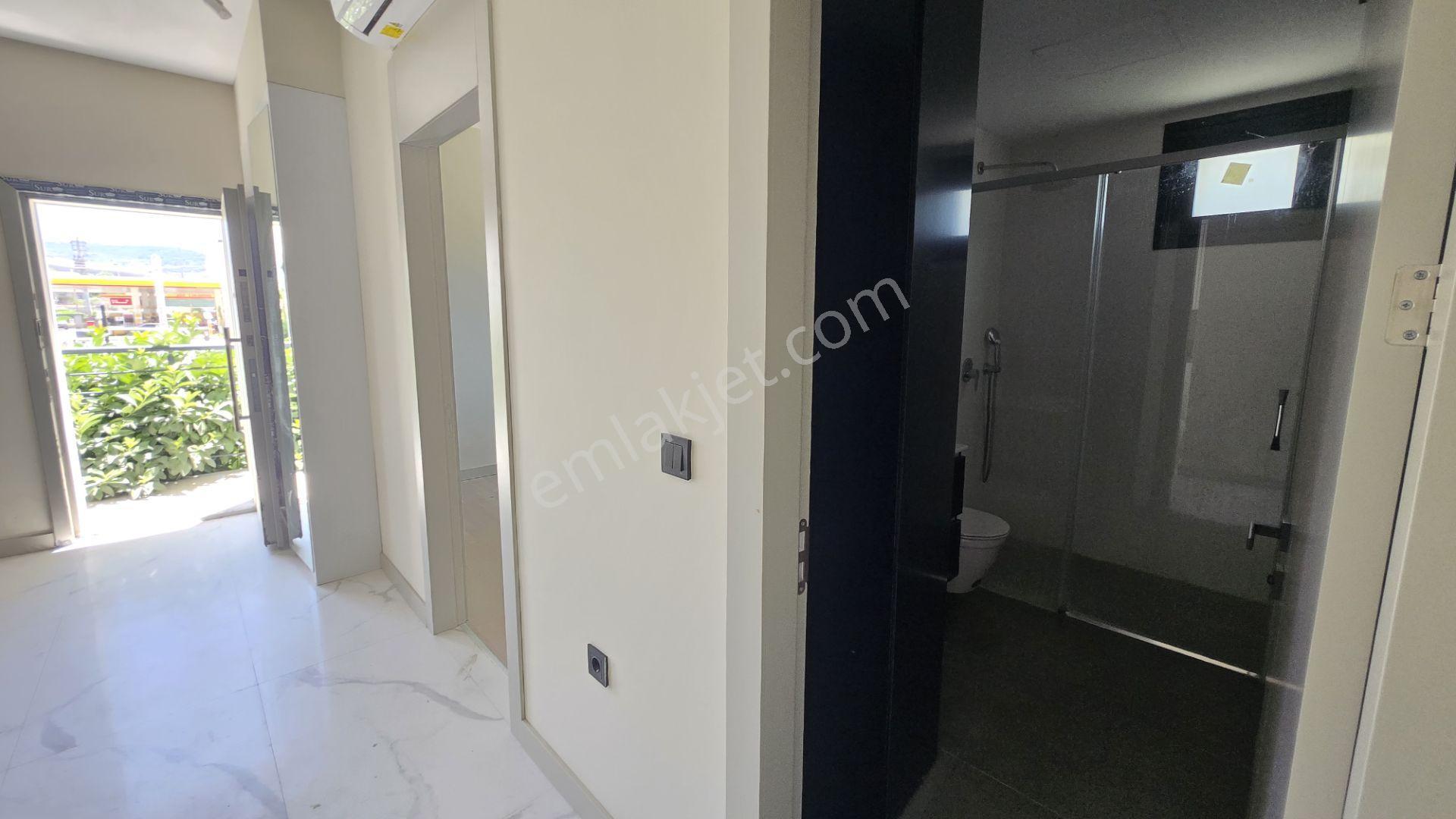 İzmir Çınarlı Modda Port'ta 2+1 Ofis / İş Yeri Kiralık - Görsel 15