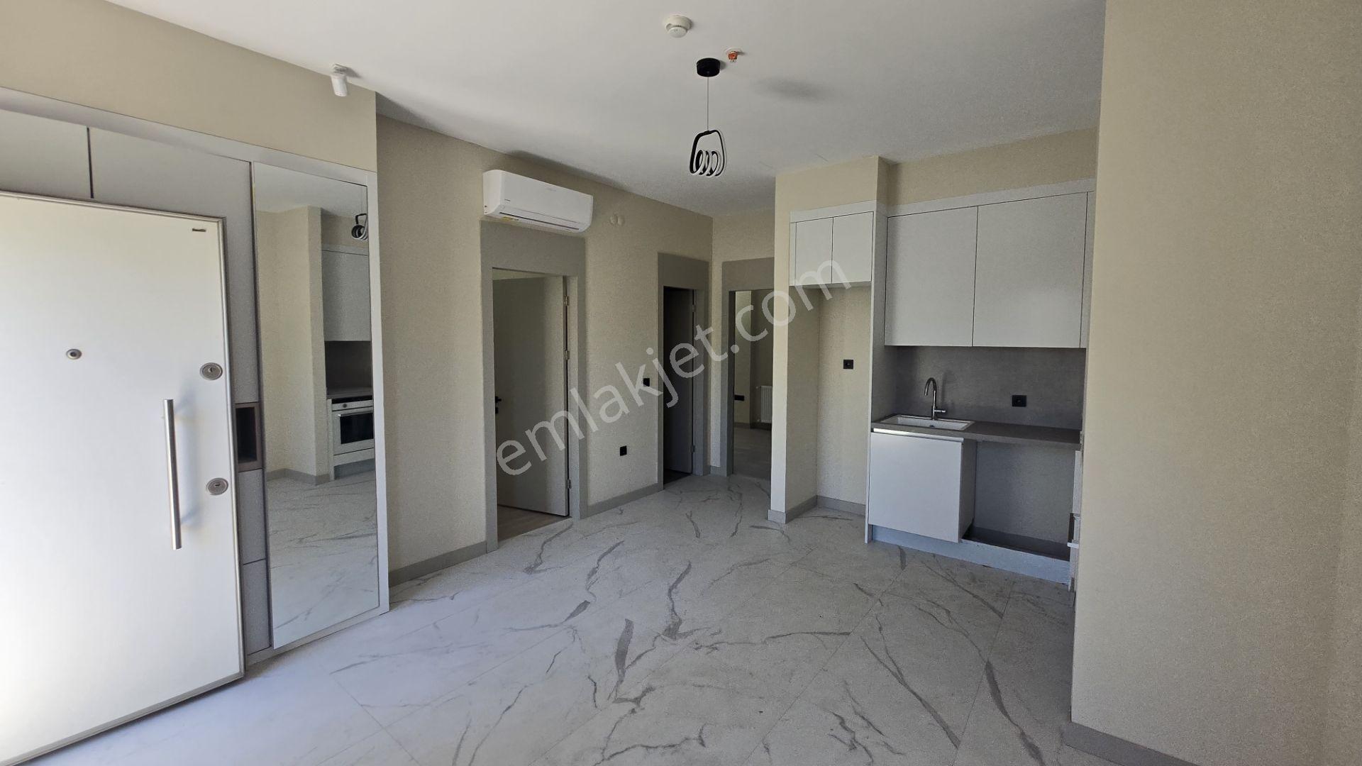 İzmir Çınarlı Modda Port'ta 2+1 Ofis / İş Yeri Kiralık - Görsel 12