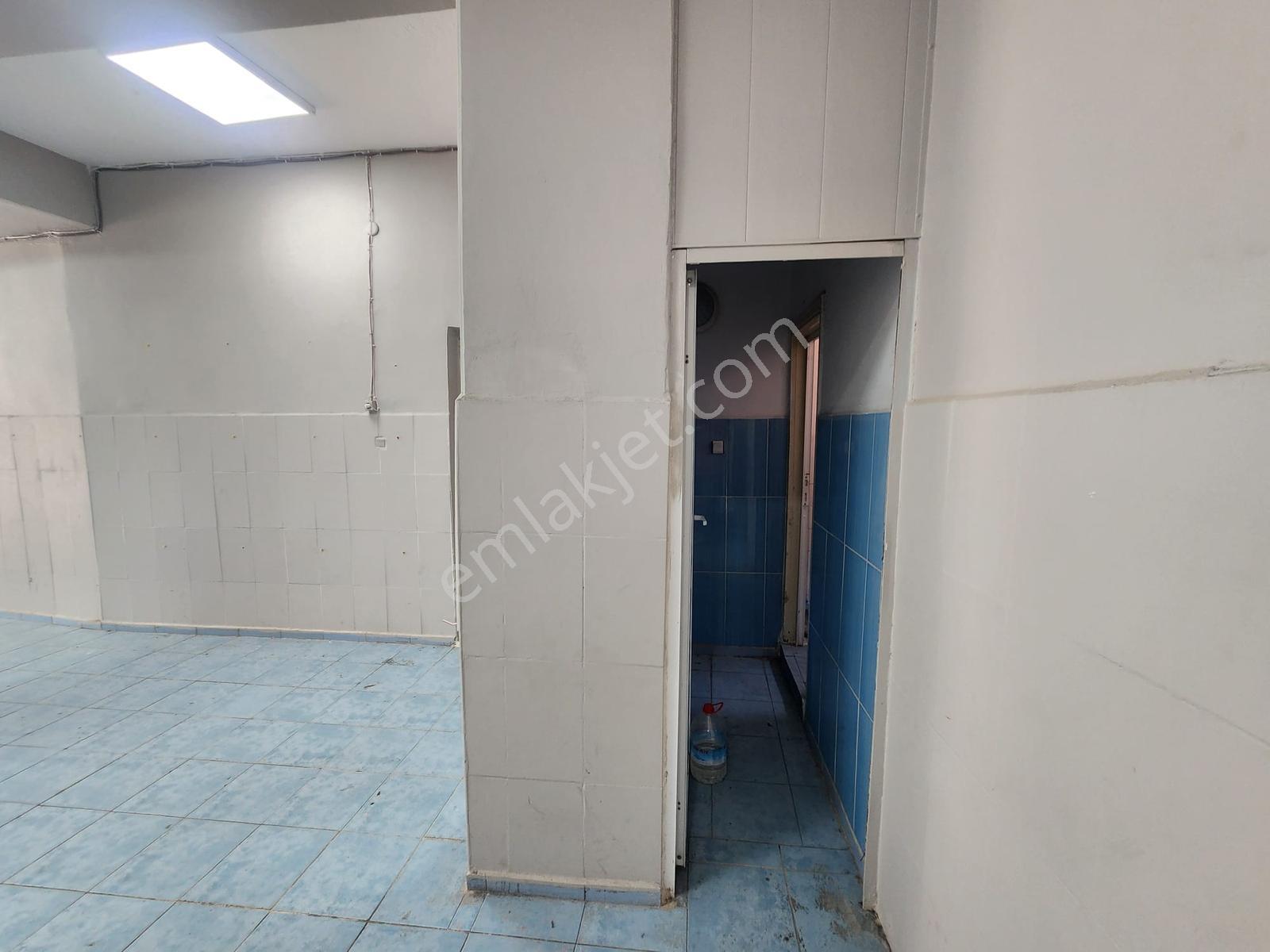 Sancak Camii Sokağında Kiralık Dükkan - Görsel 13