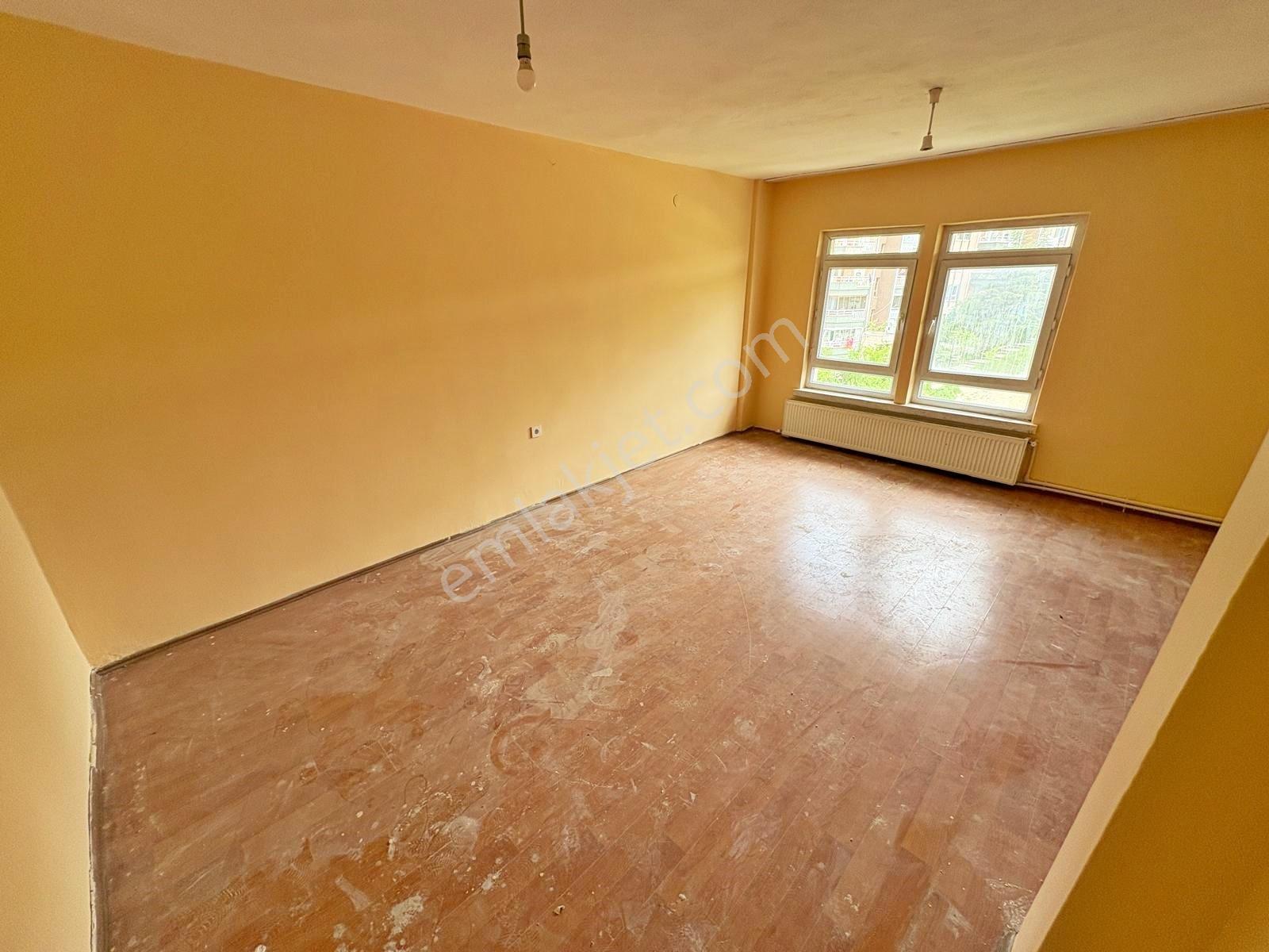3+1 4.kat Site İçerisinde Cepheleri Açık Kiralık Daire - Görsel 12