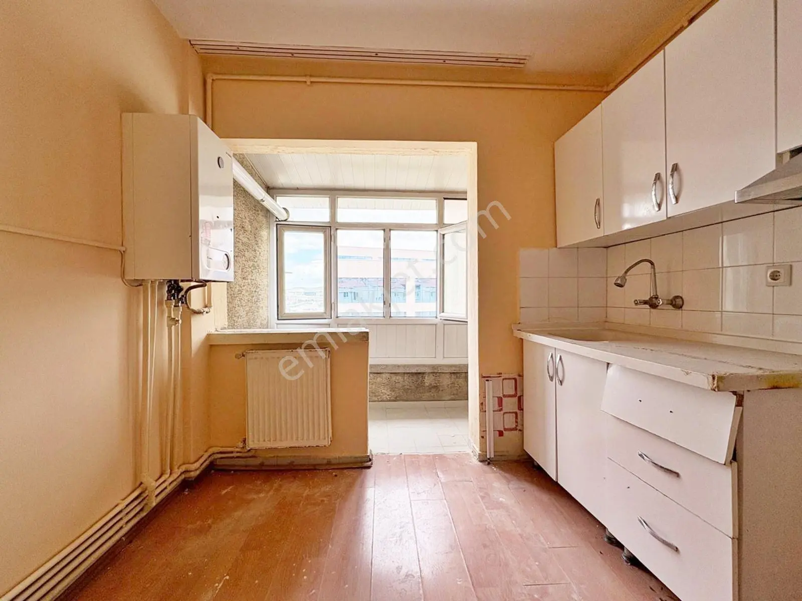 3+1 4.kat Site İçerisinde Cepheleri Açık Kiralık Daire - Görsel 3