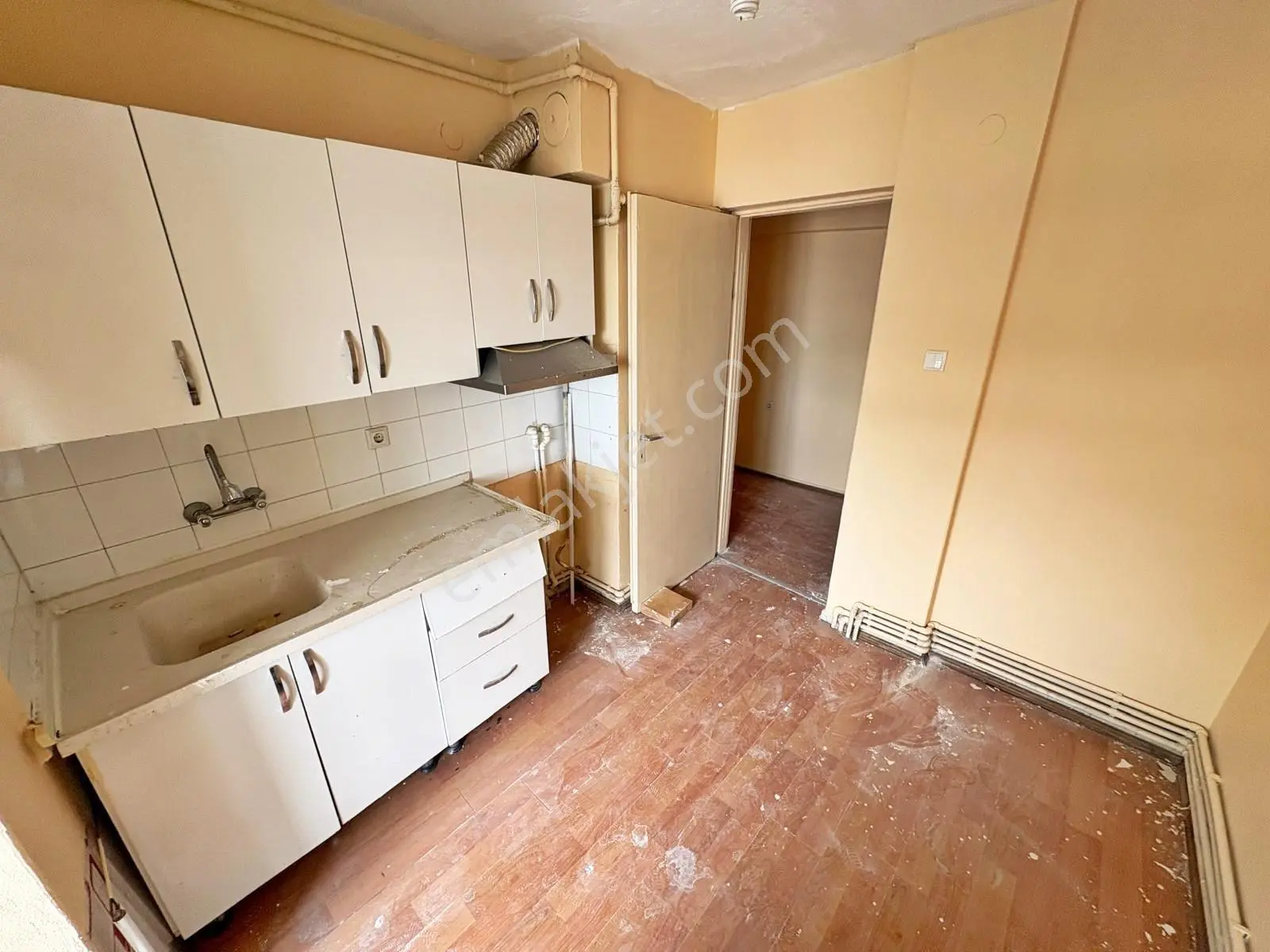3+1 4.kat Site İçerisinde Cepheleri Açık Kiralık Daire - Görsel 5