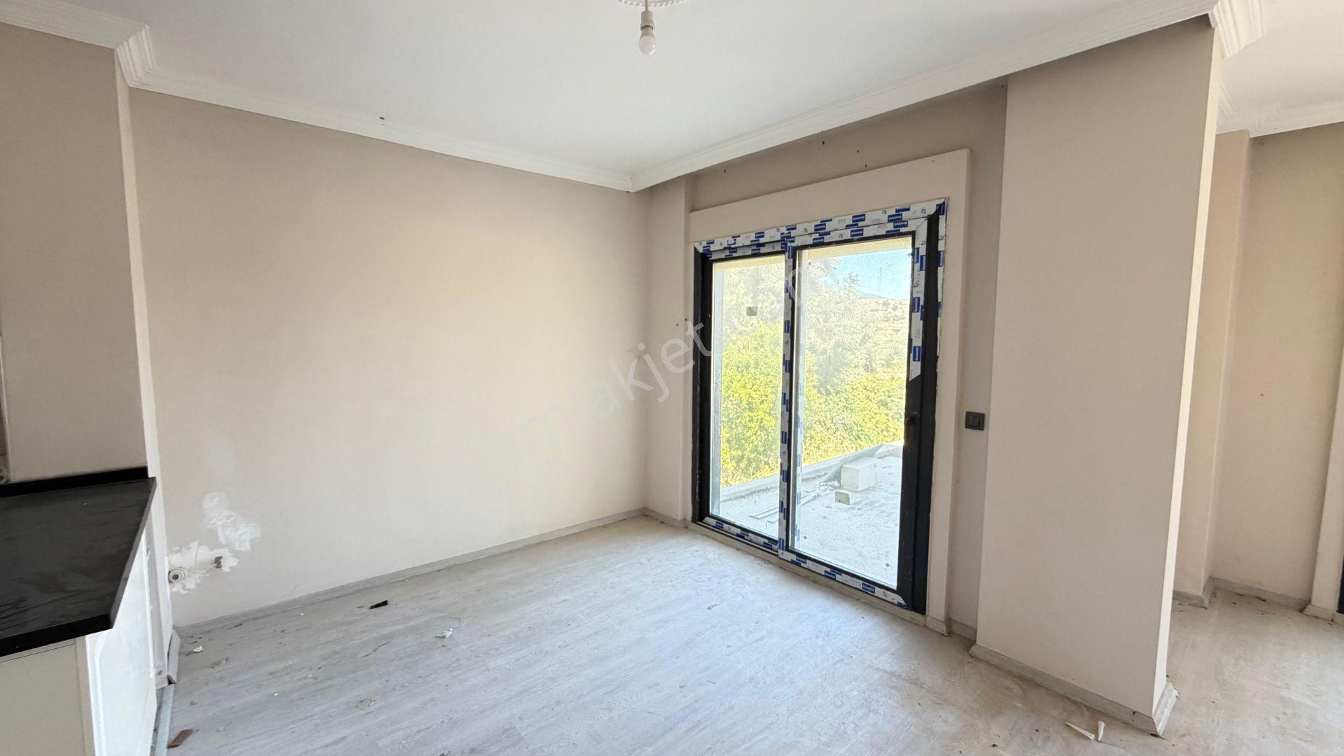 Karaburun Mordoğan'da 3+1 Satılık Müstakil Villa - Görsel 19