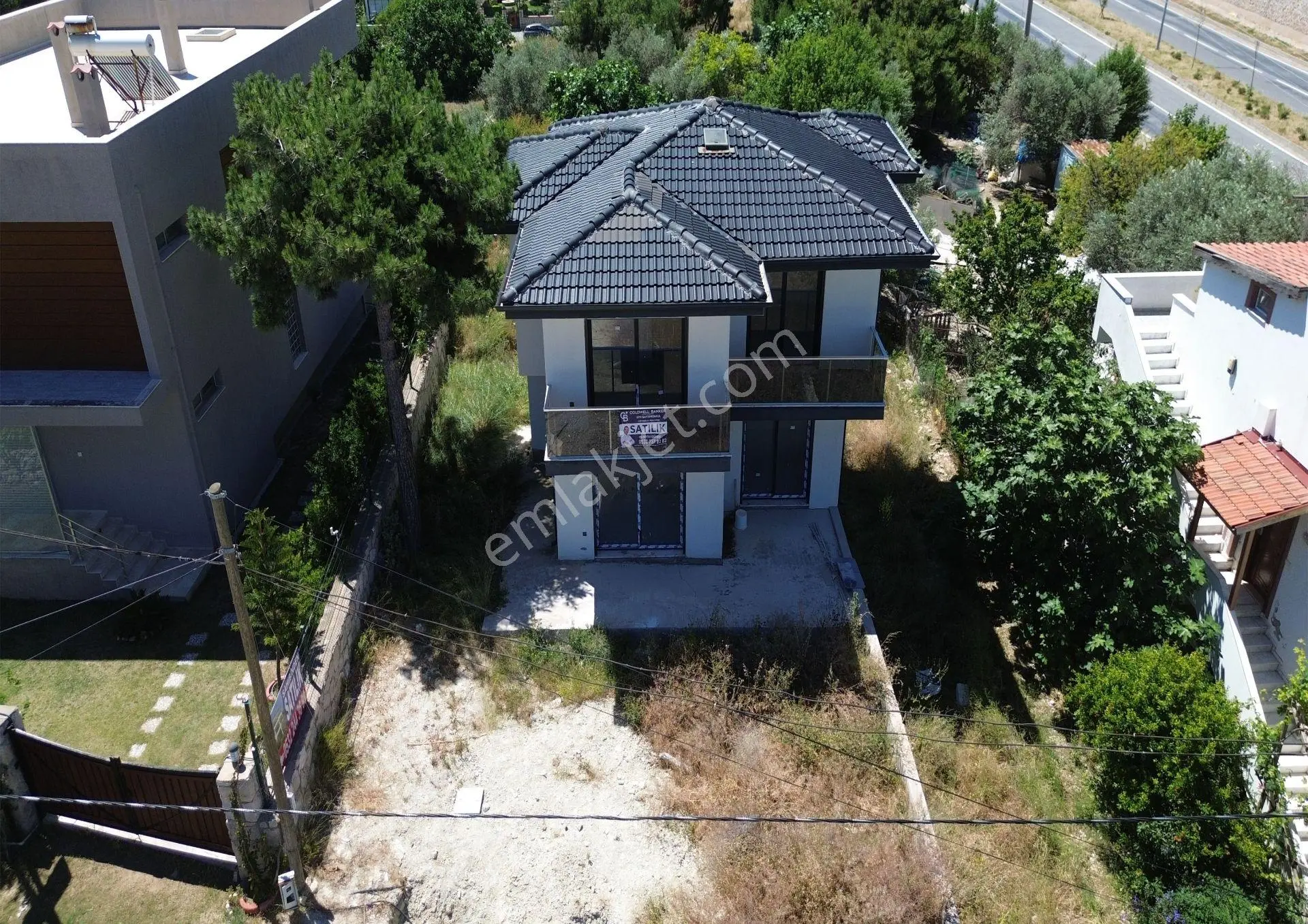 Karaburun Mordoğan'da 3+1 Satılık Müstakil Villa