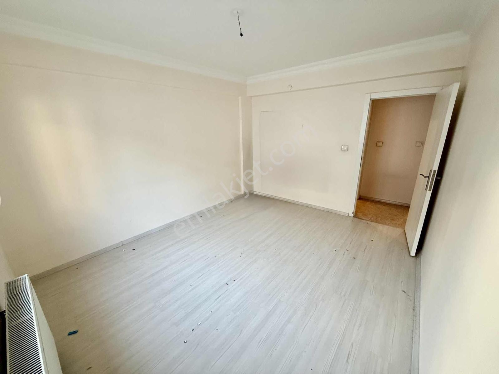Yozgat Bulvarı Yanı Ara Kat Asansörlü Masrafsız 3+1kiralıkdaire - Görsel 37
