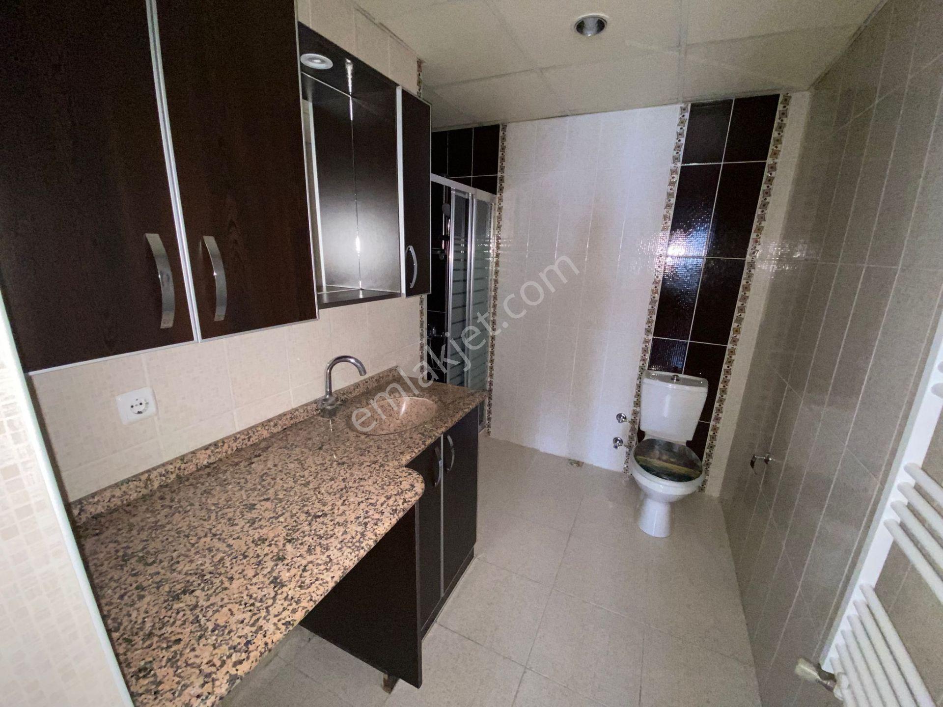 Buca Şirinyer Hürriyet Mahallesinde 3+1 115m2 Dgazlı Arakat Bakımlı Kiralık Daire - Görsel 23