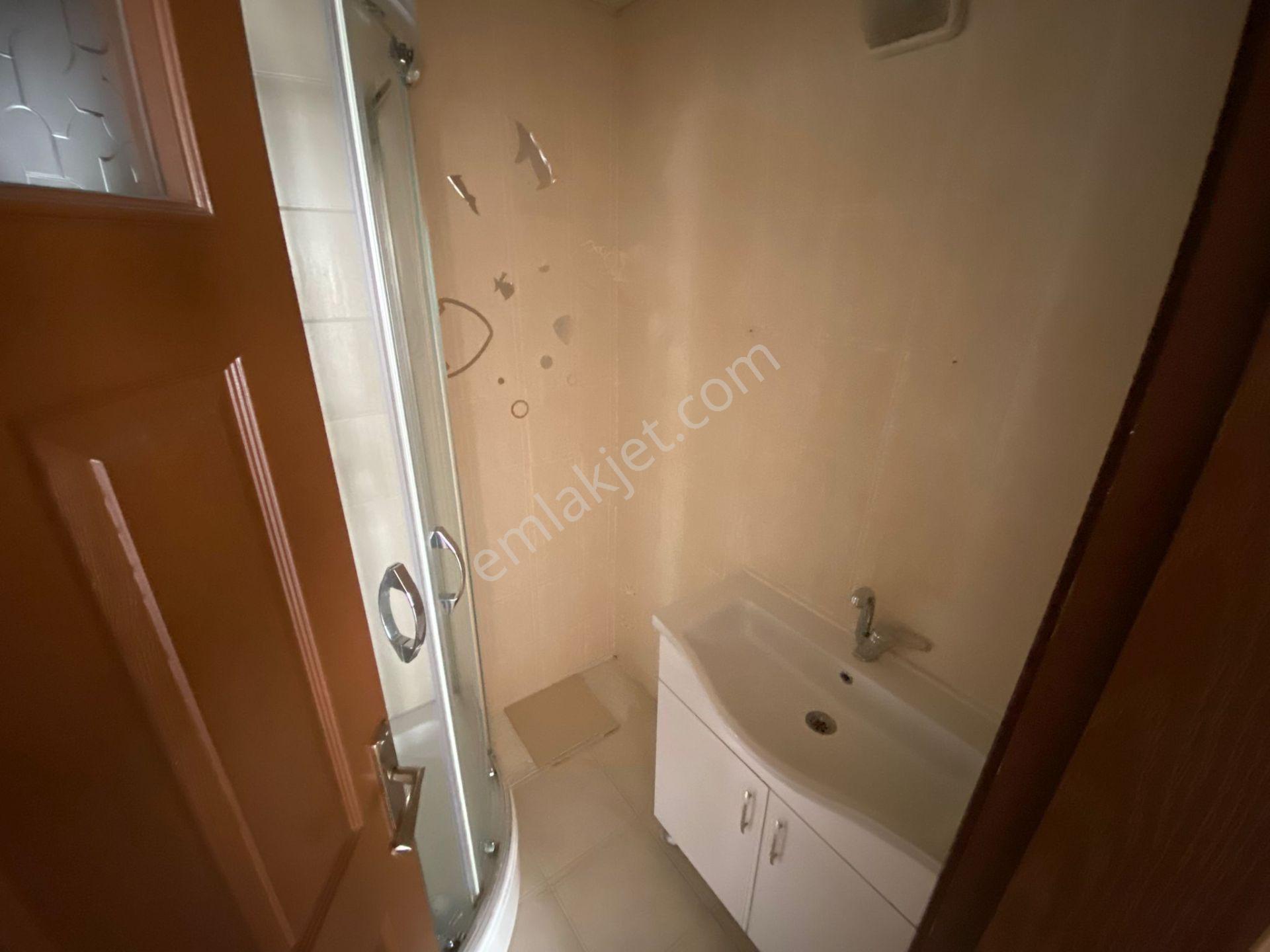Buca Şirinyer Hürriyet Mahallesinde 3+1 115m2 Dgazlı Arakat Bakımlı Kiralık Daire - Görsel 24