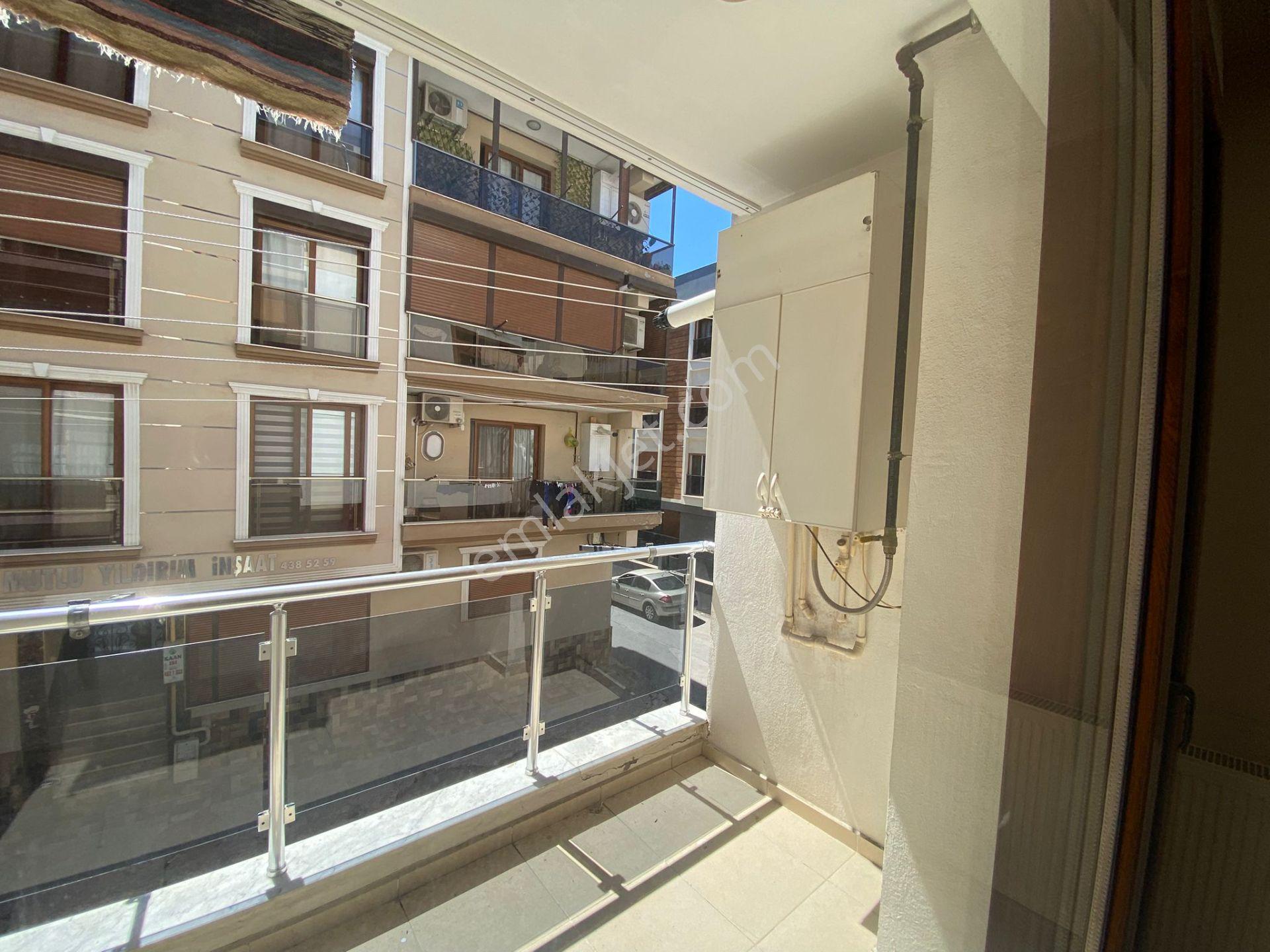 Buca Şirinyer Hürriyet Mahallesinde 3+1 115m2 Dgazlı Arakat Bakımlı Kiralık Daire - Görsel 30