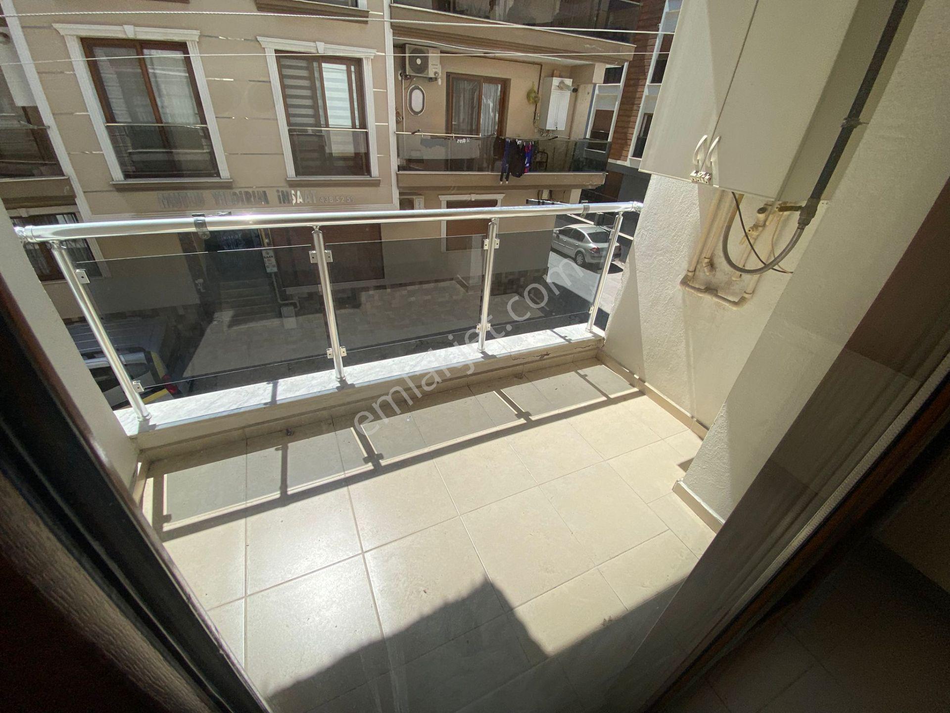 Buca Şirinyer Hürriyet Mahallesinde 3+1 115m2 Dgazlı Arakat Bakımlı Kiralık Daire - Görsel 28