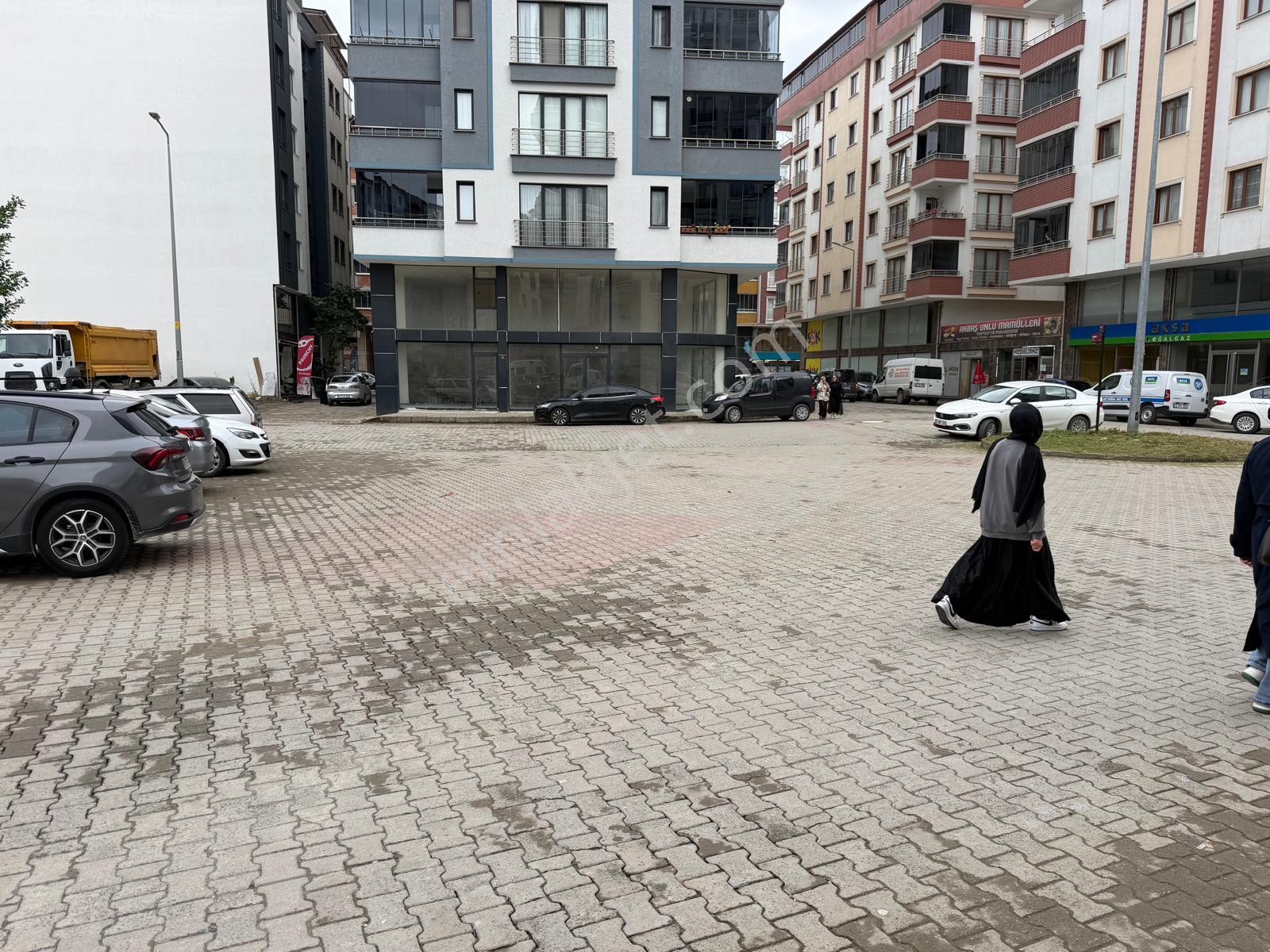 Araklı Da Kiralık Depolu Dükkan - Görsel 14