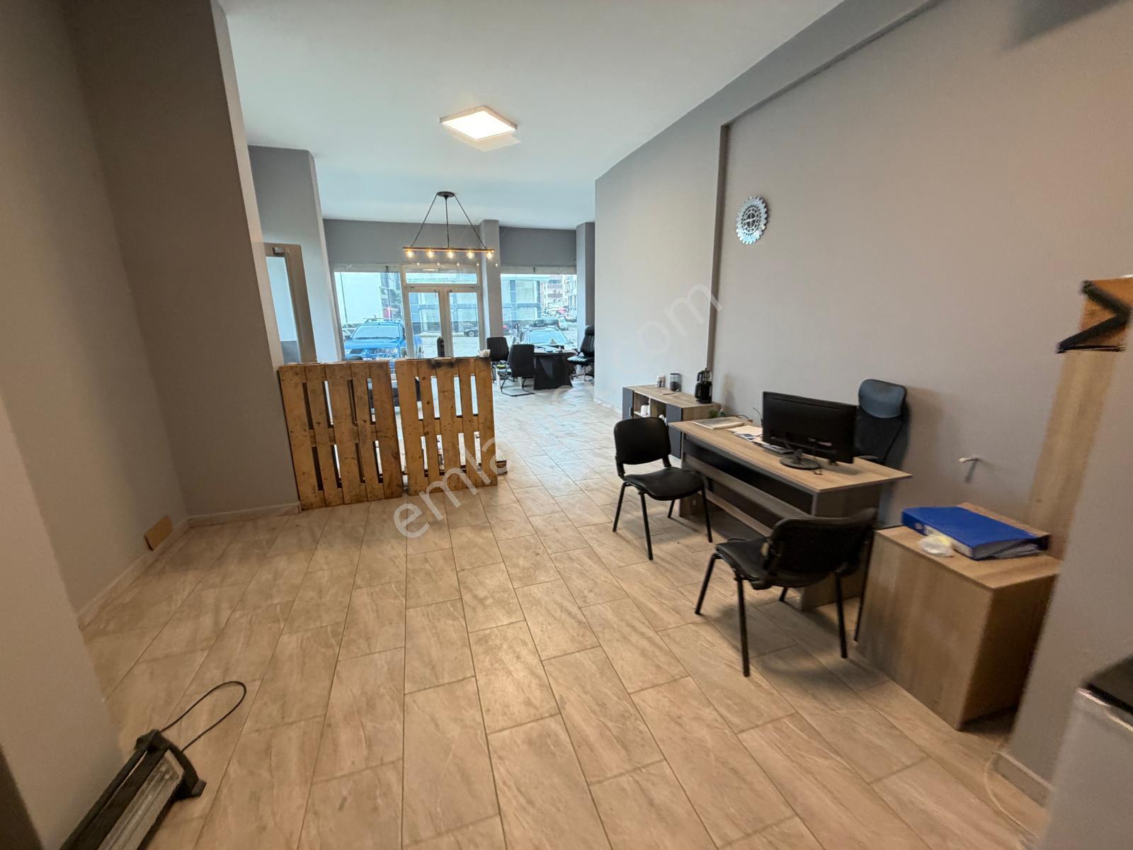 Araklı Da Kiralık Depolu Dükkan - Görsel 10