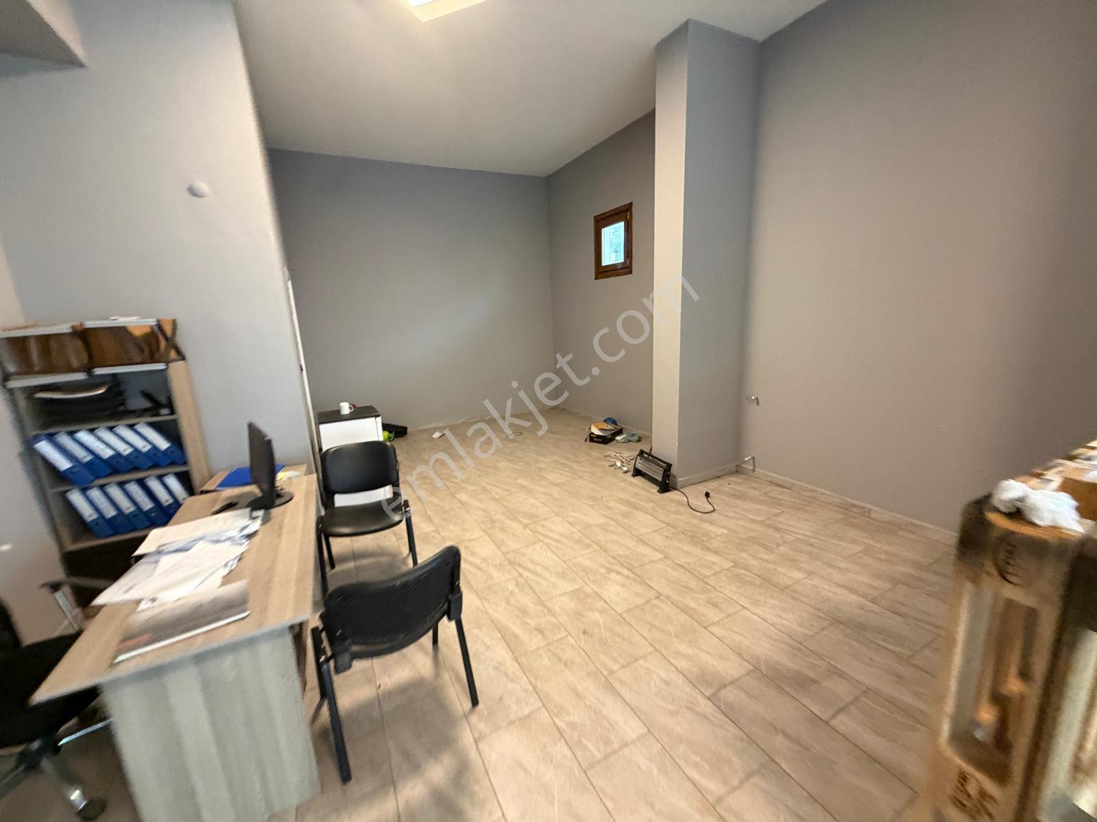 Araklı Da Kiralık Depolu Dükkan - Görsel 9