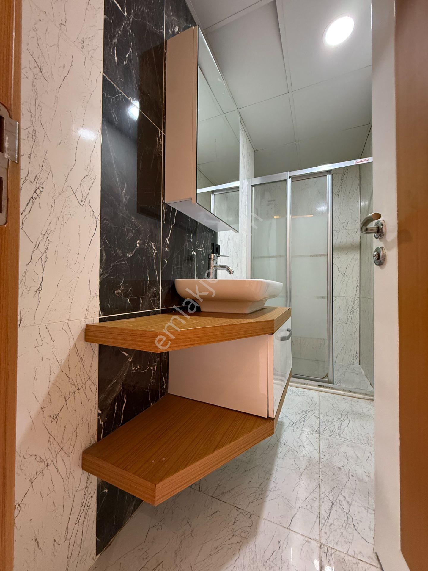 Türkmenbaşı'ında 2+1 90 M2 Site İçi Hasarsız İskanlı Satılık Daire - Görsel 14