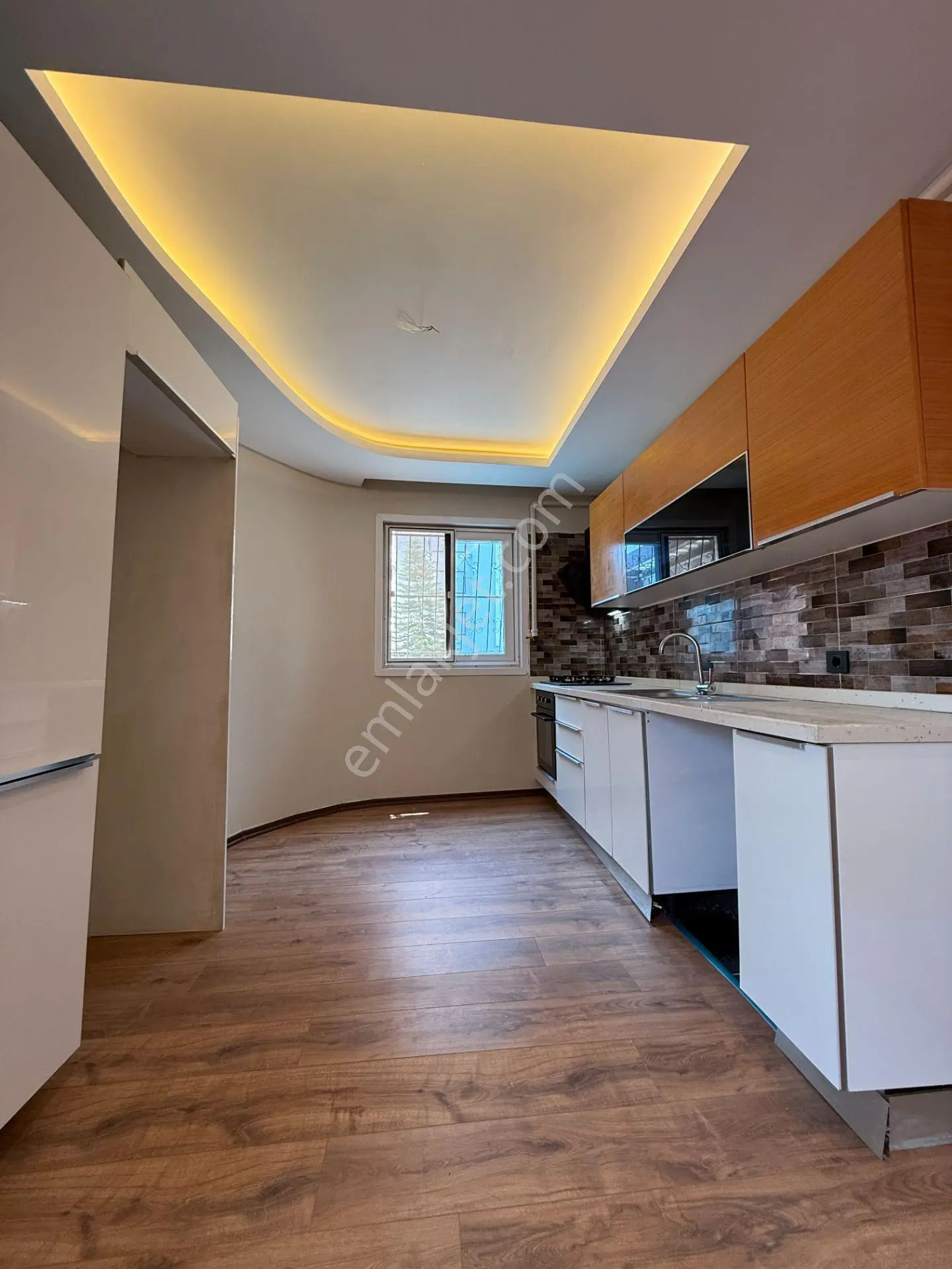 Türkmenbaşı'ında 2+1 90 M2 Site İçi Hasarsız İskanlı Satılık Daire - Görsel 5
