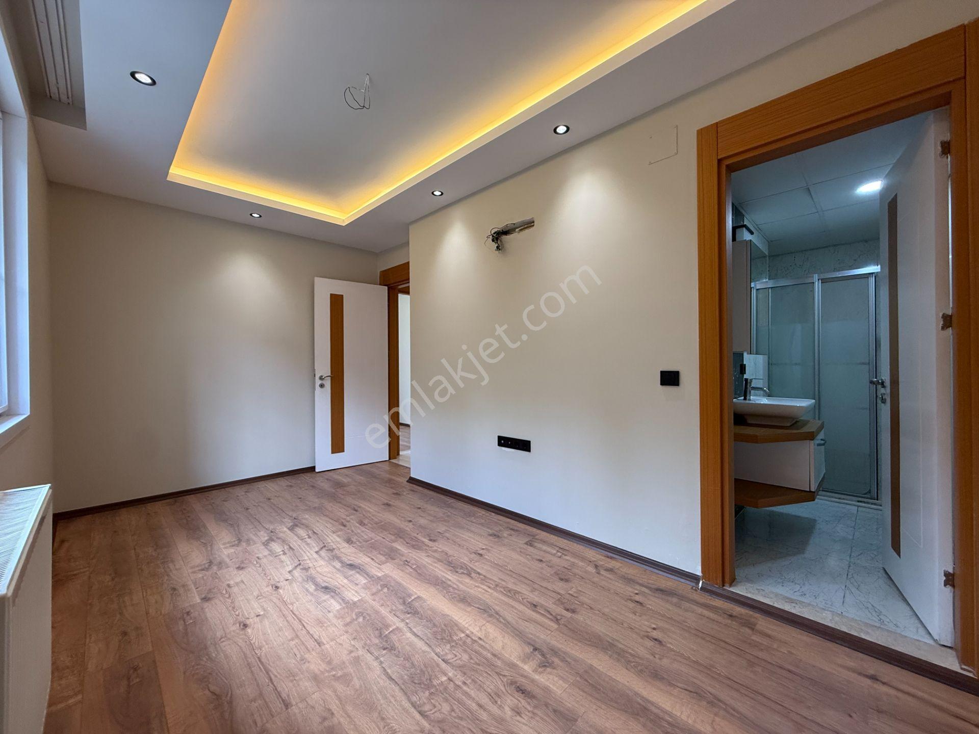 Türkmenbaşı'ında 2+1 90 M2 Site İçi Hasarsız İskanlı Satılık Daire - Görsel 13