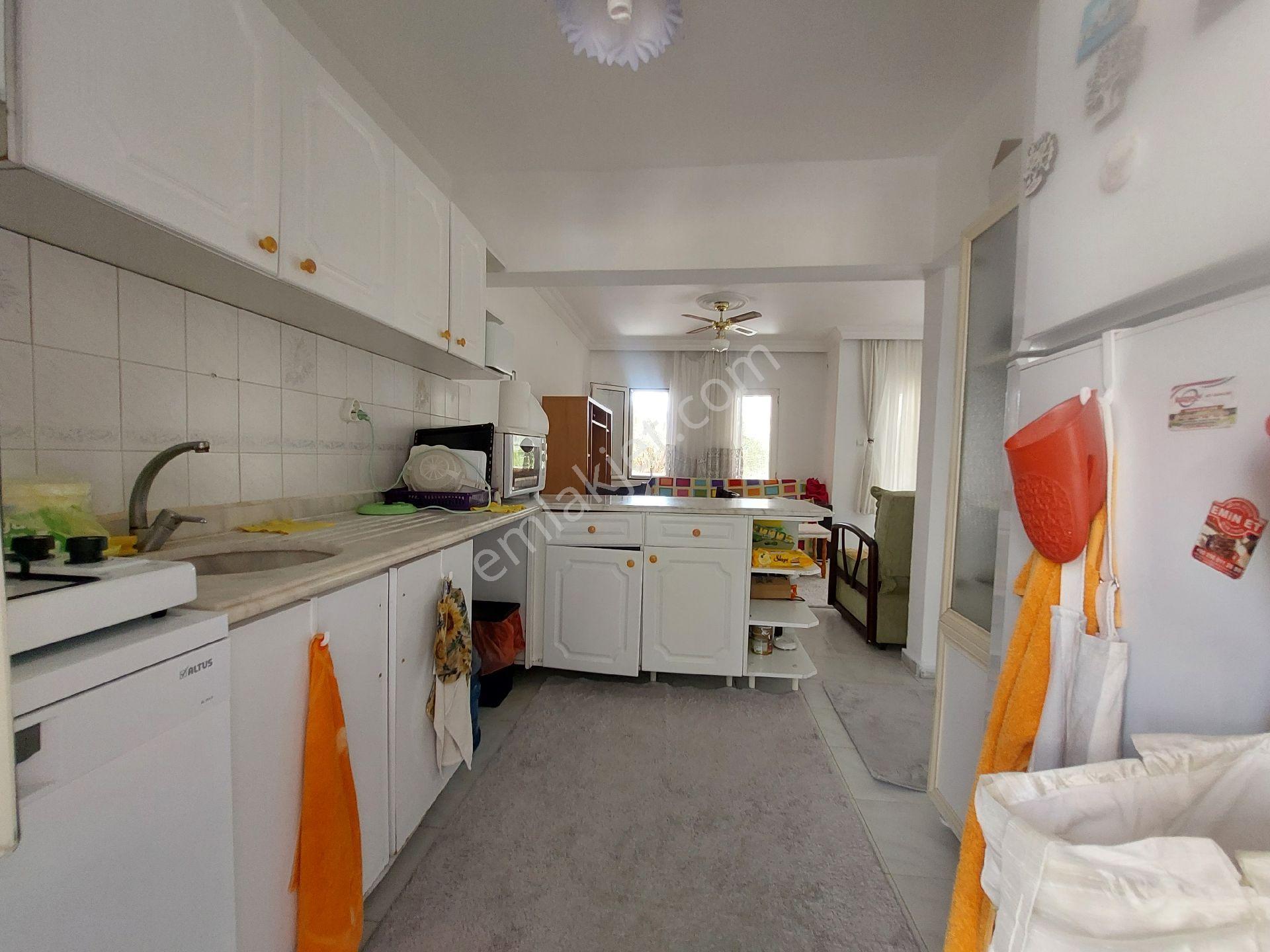 Denize 400m 3+1 Villa Havuzlu, Otoparklı Deniz Ve Doğa Manzaralı Markete15/209m,sağlık Ocağına 50m, - Görsel 16