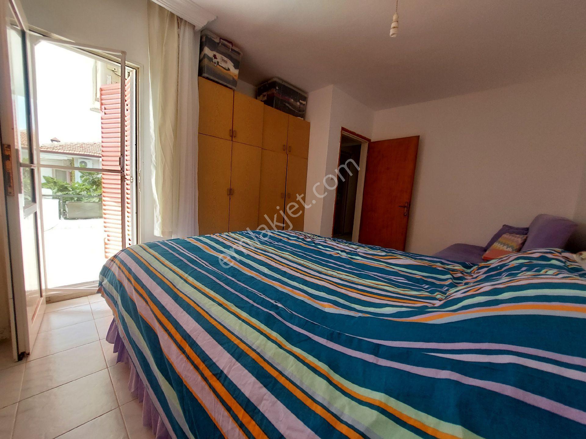Denize 400m 3+1 Villa Havuzlu, Otoparklı Deniz Ve Doğa Manzaralı Markete15/209m,sağlık Ocağına 50m, - Görsel 24