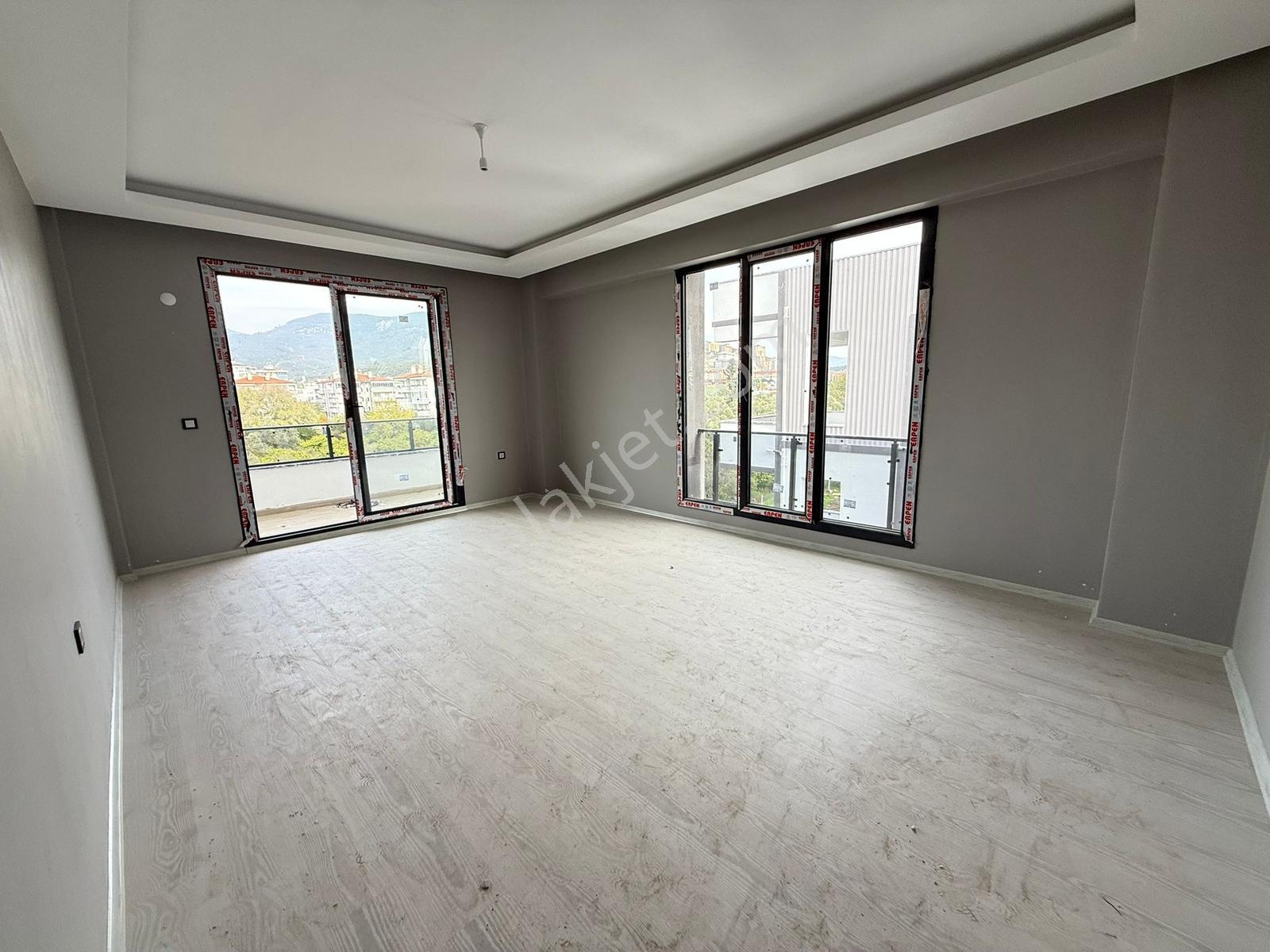 ▇varyant'tan Kadıköy'de Site İçi 3+1 Arakat Ön Cephe Daire▇ - Görsel 16