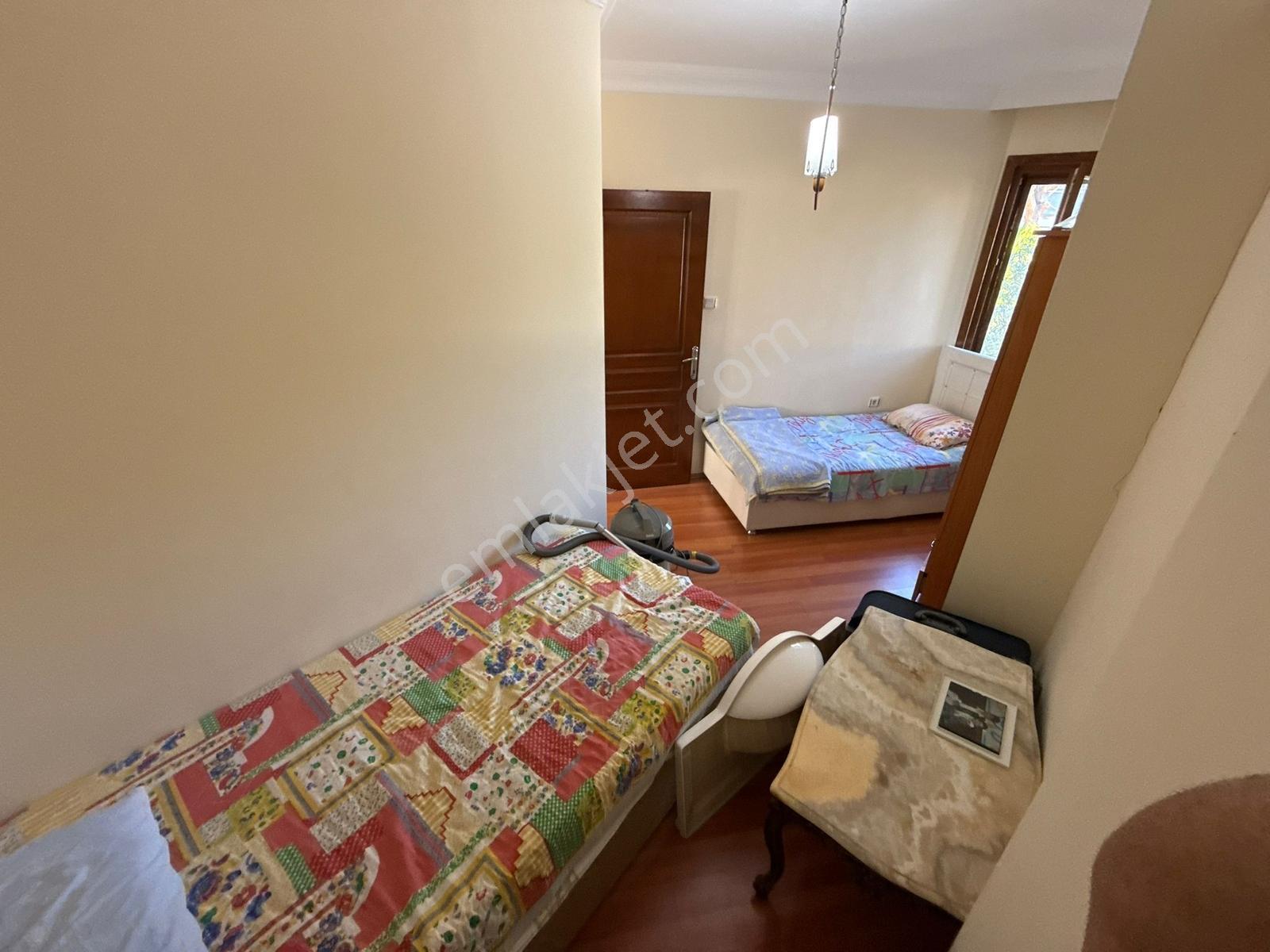 Varyant'tan Altınolukta 4+1 Bahçeli Köşe Denize 50 Metre Villa - Görsel 6