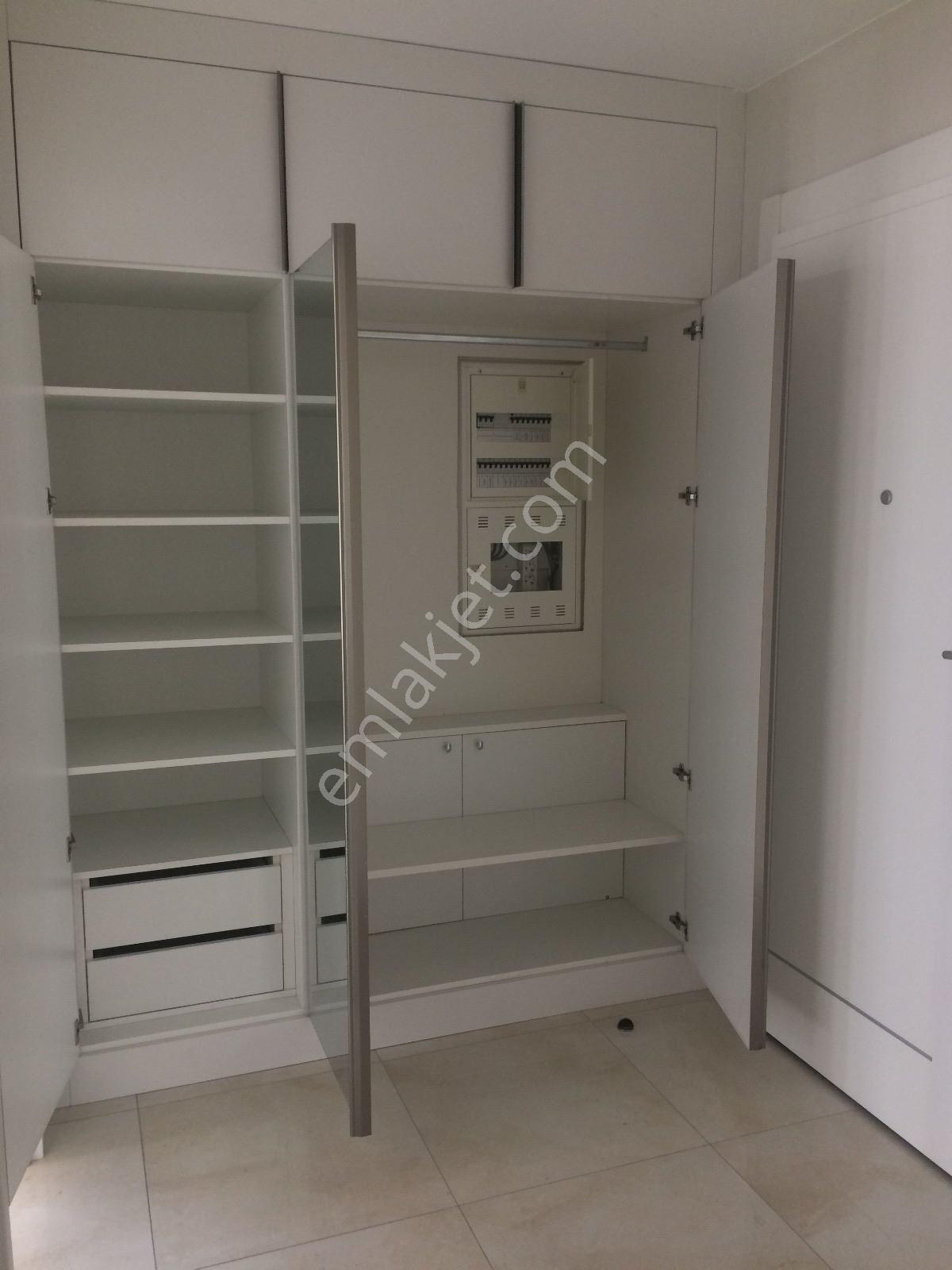 Tema İstanbul'da Havuz Manzaralı 130m2 2+1 Satılık Daire - Görsel 14