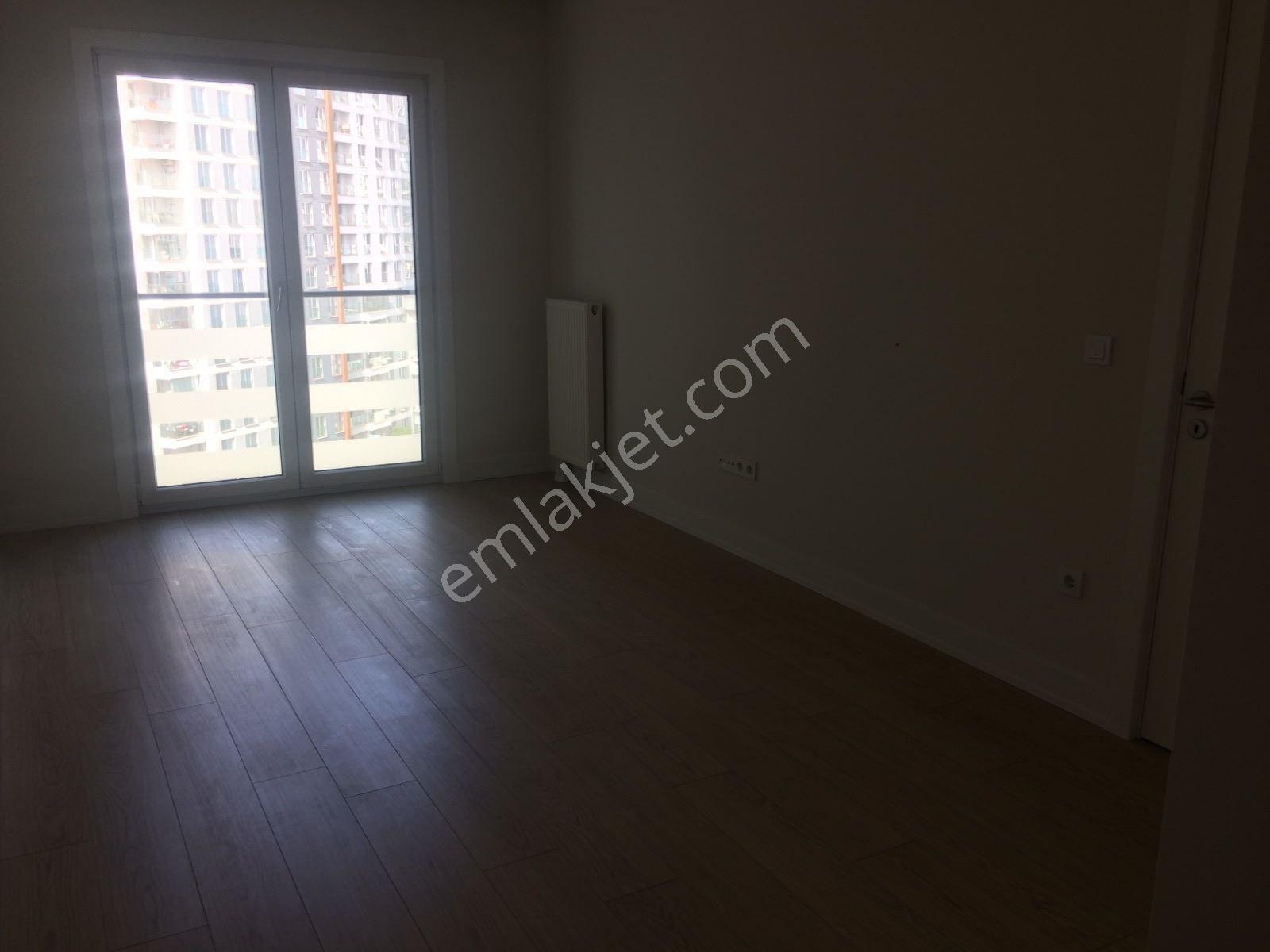Tema İstanbul'da Havuz Manzaralı 130m2 2+1 Satılık Daire - Görsel 8