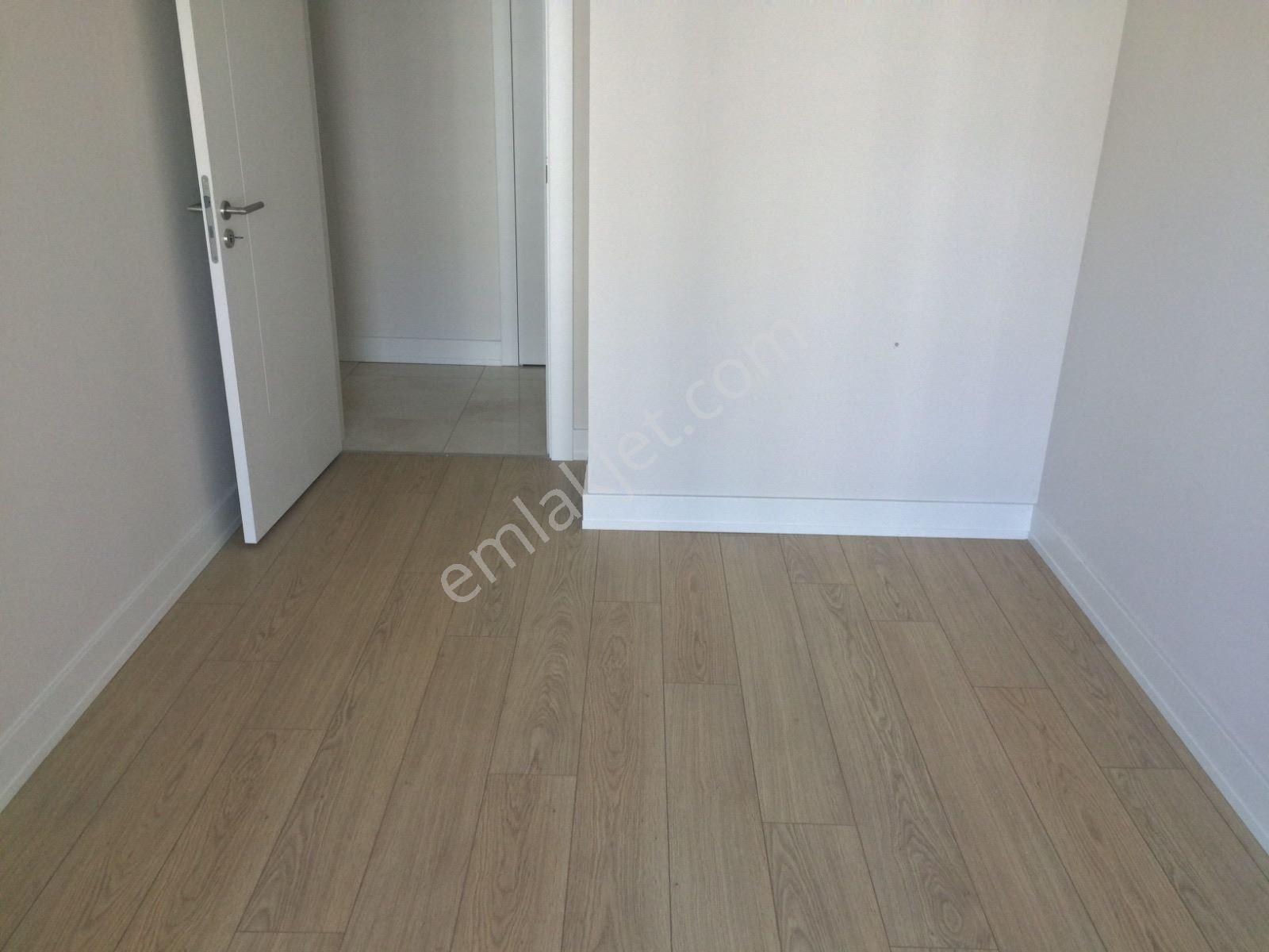 Tema İstanbul'da Havuz Manzaralı 130m2 2+1 Satılık Daire - Görsel 12