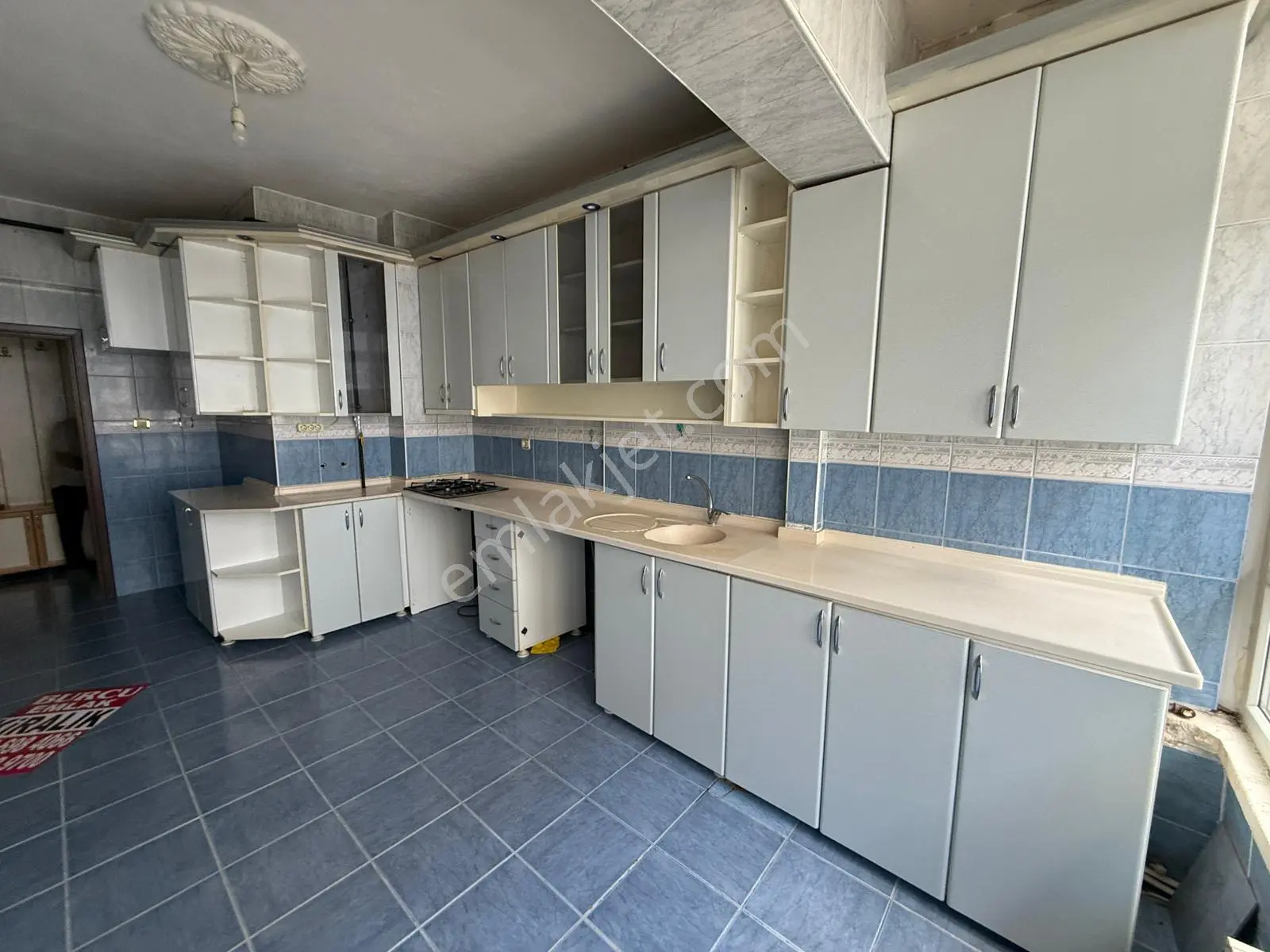 Vali Konağı Yakınında 3+1 Kiralık Daire -- Burcu Emlaktan - Görsel 2