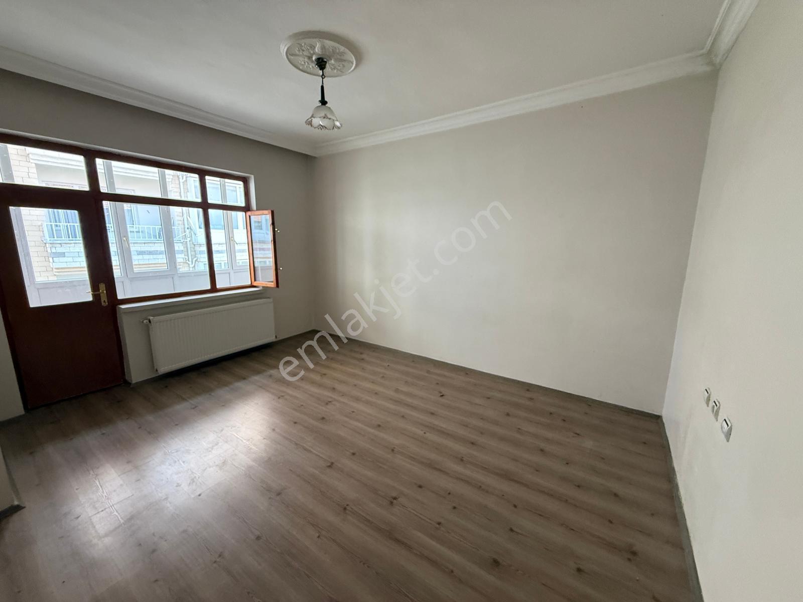 Vali Konağı Yakınında 3+1 Kiralık Daire -- Burcu Emlaktan - Görsel 7