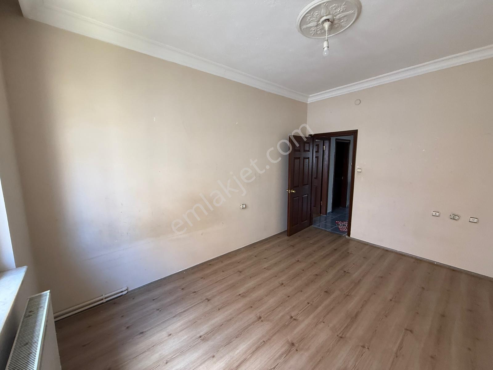 Vali Konağı Yakınında 3+1 Kiralık Daire -- Burcu Emlaktan - Görsel 15
