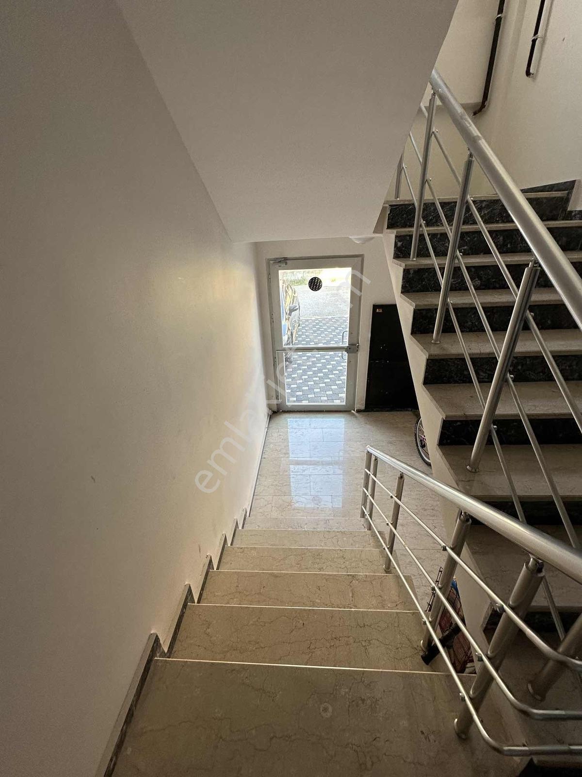 Ferizli Merkez'de 3+1 - Ara Kat-asansörlü- Sıfır Binada Kiralık - Görsel 13
