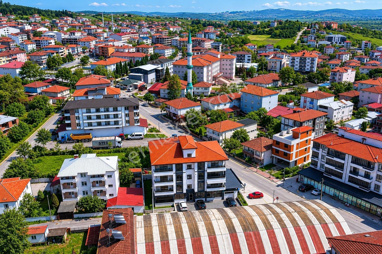 Ferizli Merkez'de 3+1 - Ara Kat-asansörlü- Sıfır Binada Kiralık