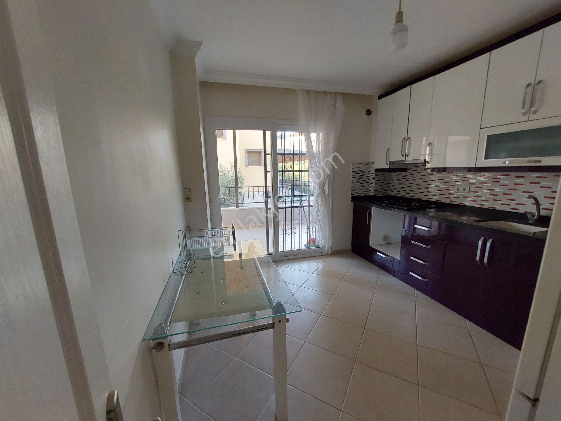 Denize 100m Triblex Villa 3 Oda1 Salon Ayrı Mutfak Ebeveyn Banyolu 2 Banyo 3 Wc - Görsel 13