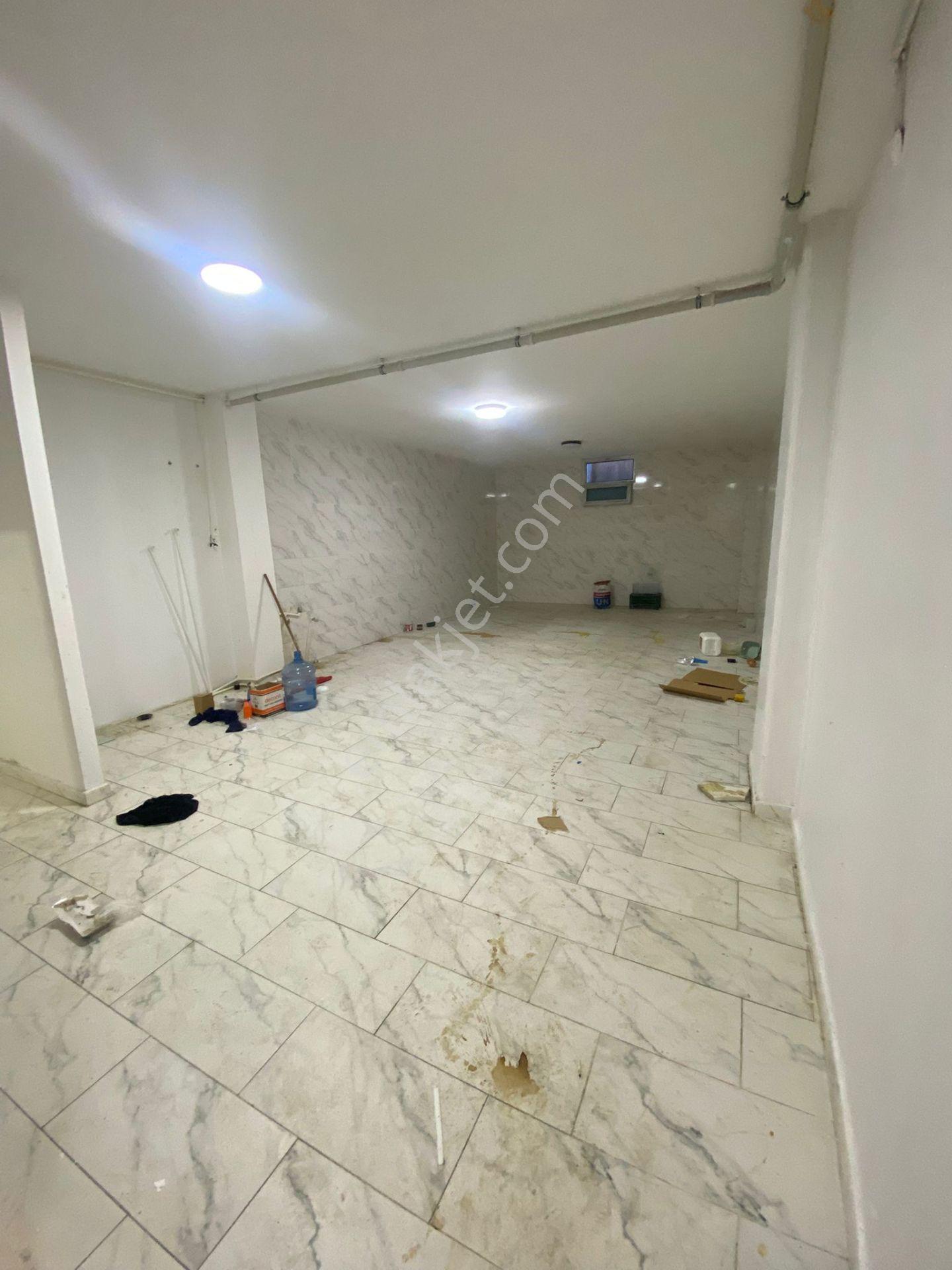 Avcılar Parkta Kiralık Depolu Dükkan - Görsel 6
