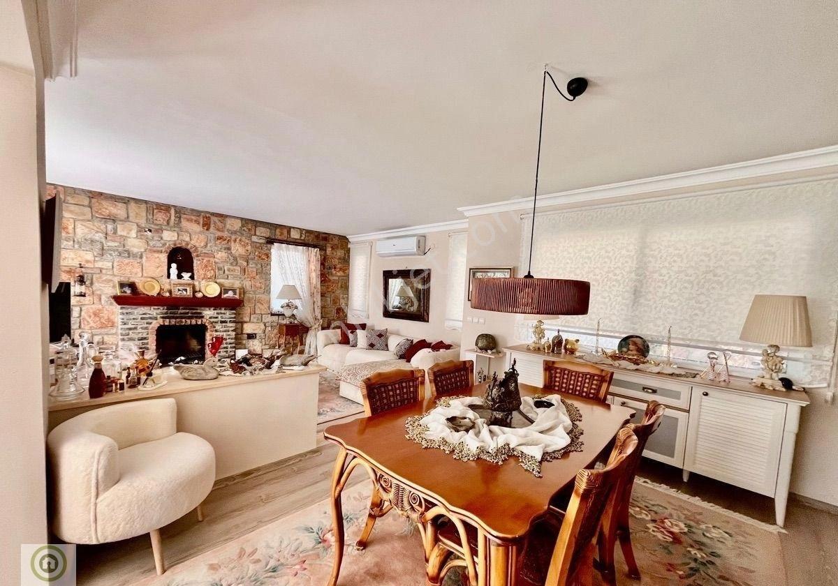 Bodrum Konacık’ta Havuzlu Site İçerisinde Özel Otoparklı 3+1 Müstakil Villa - Görsel 21