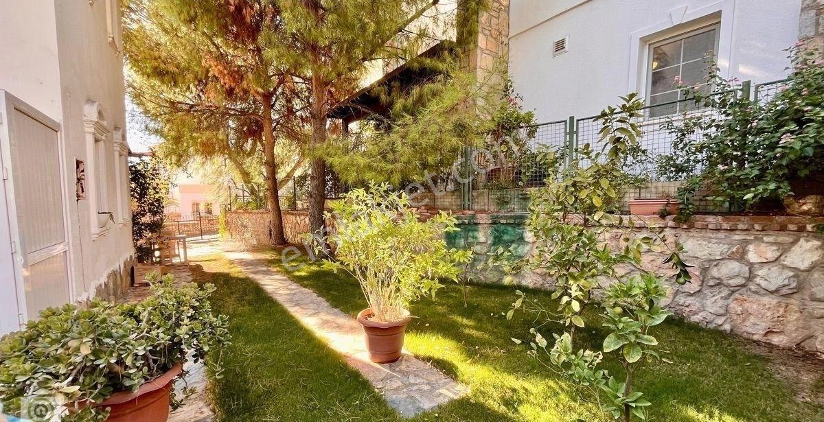 Bodrum Konacık’ta Havuzlu Site İçerisinde Özel Otoparklı 3+1 Müstakil Villa - Görsel 20