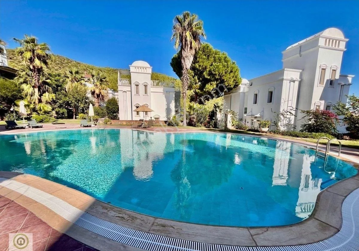 Bodrum Konacık’ta Havuzlu Site İçerisinde Özel Otoparklı 3+1 Müstakil Villa - Görsel 5
