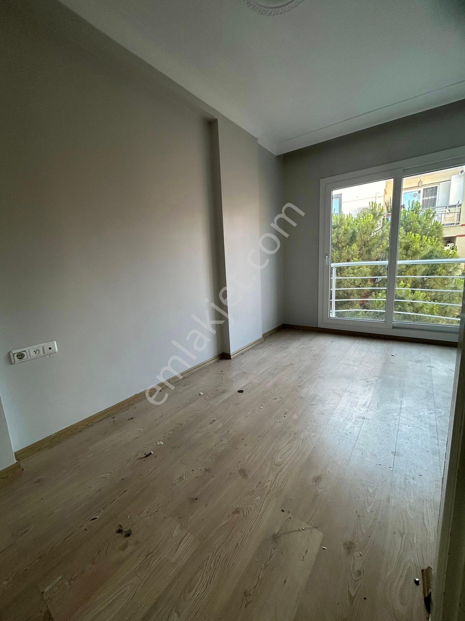 Turgutlu Kiralık İstiklal Mah 90m2 2+1 Oda 3. Son Kat Doğalgazlı Balkonlu Daire - Görsel 9