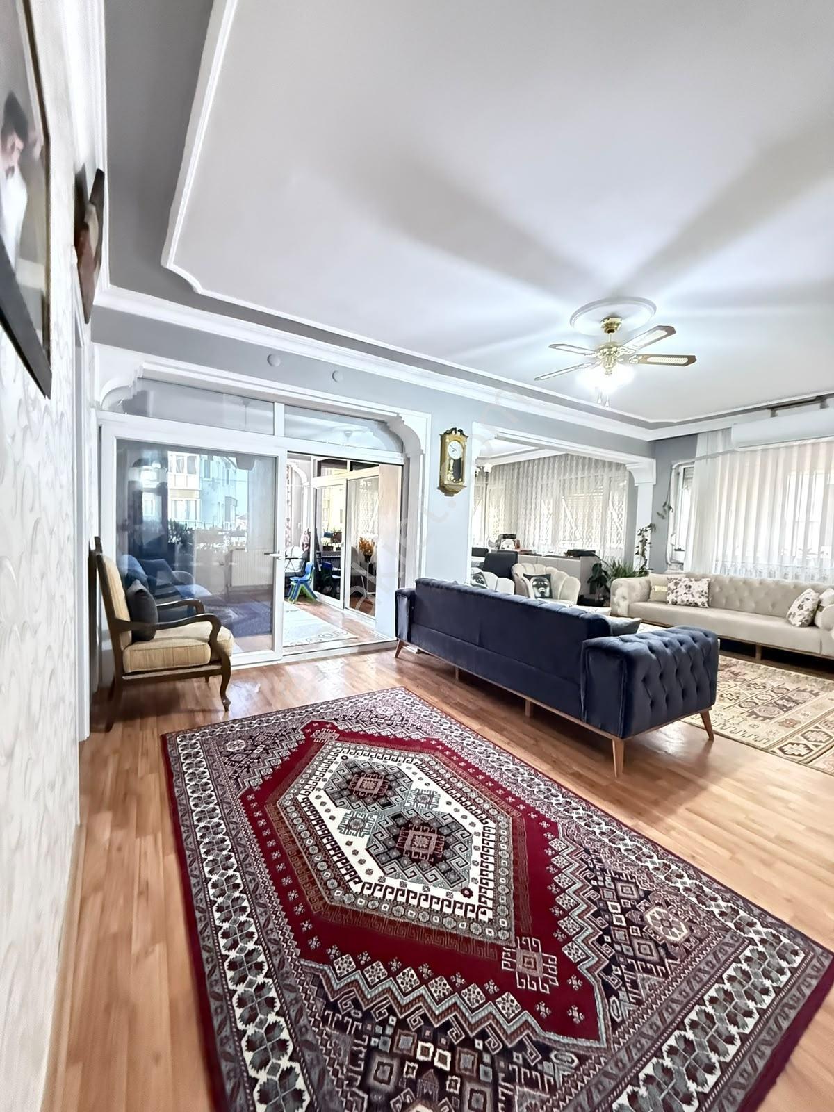 İstiklal Cadde Üstü Arakat Panjurlu Yalıtımlı Tadilatlı Daire ! - Görsel 6
